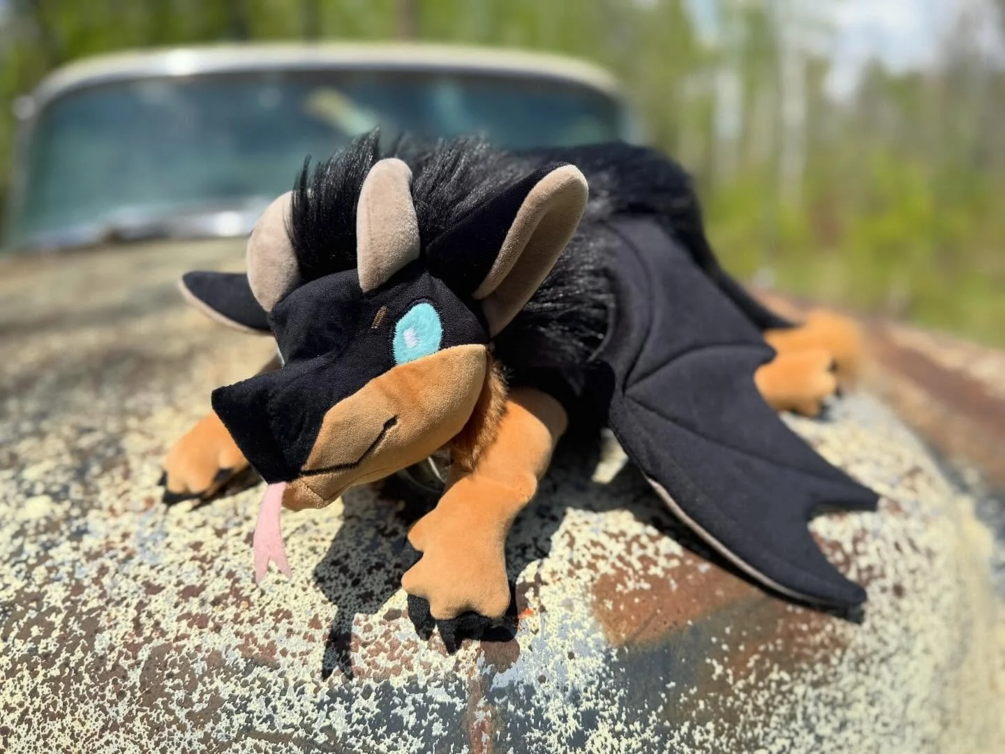 I love the colors on this dragon 🐉 
Available soon! 
#plushartist #plushies #handmade #smallbusiness