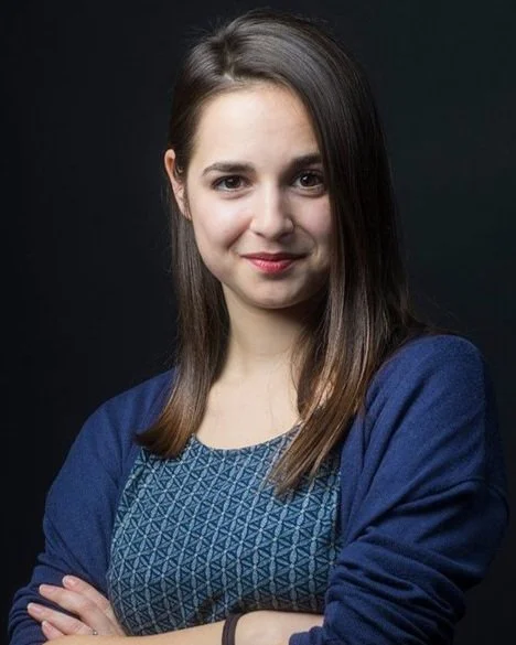 Iva_Mladenova_A8A0171_web_ramka.jpg