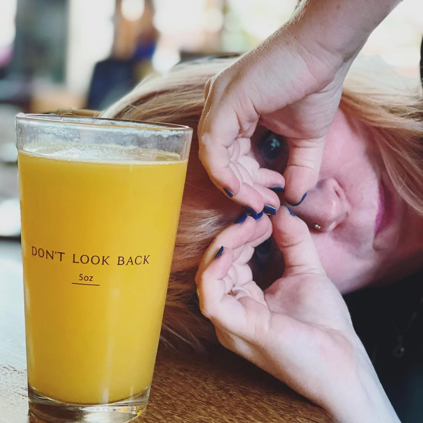 DON’T LOOK BACK //
