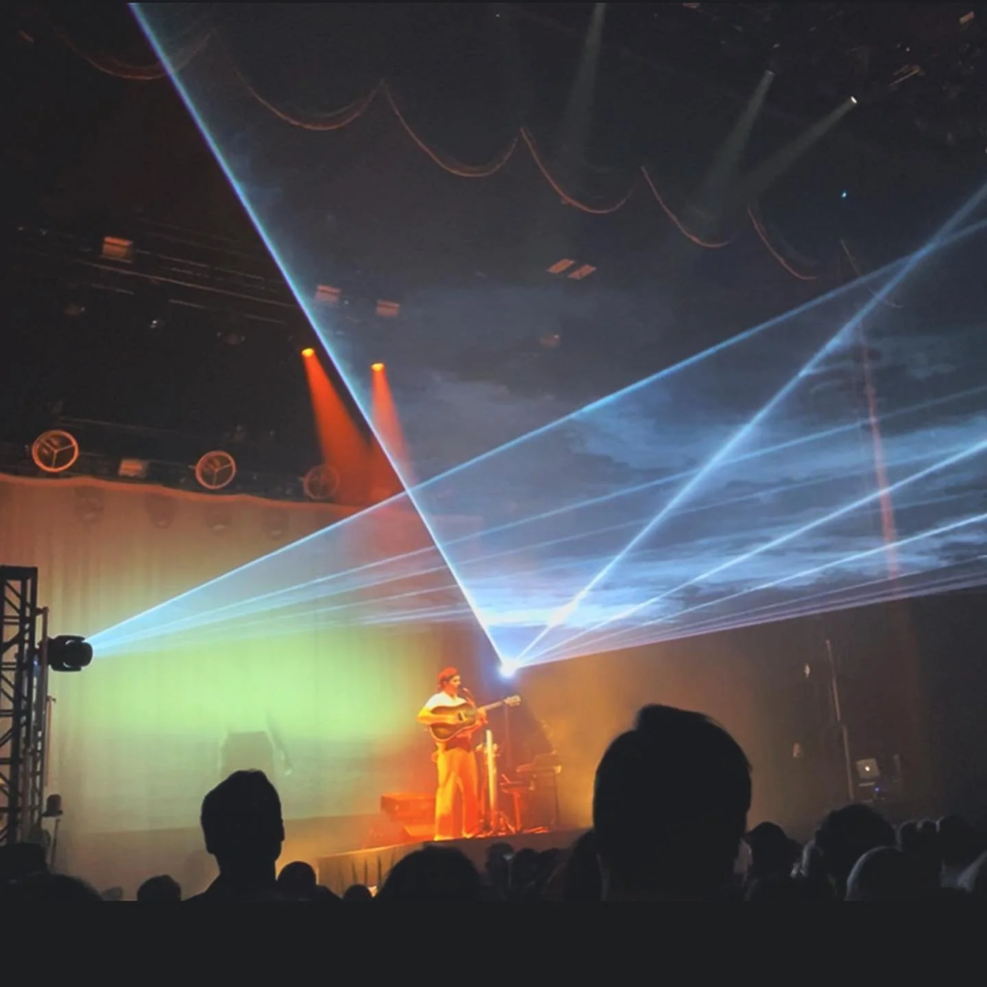 WASHED OUT //