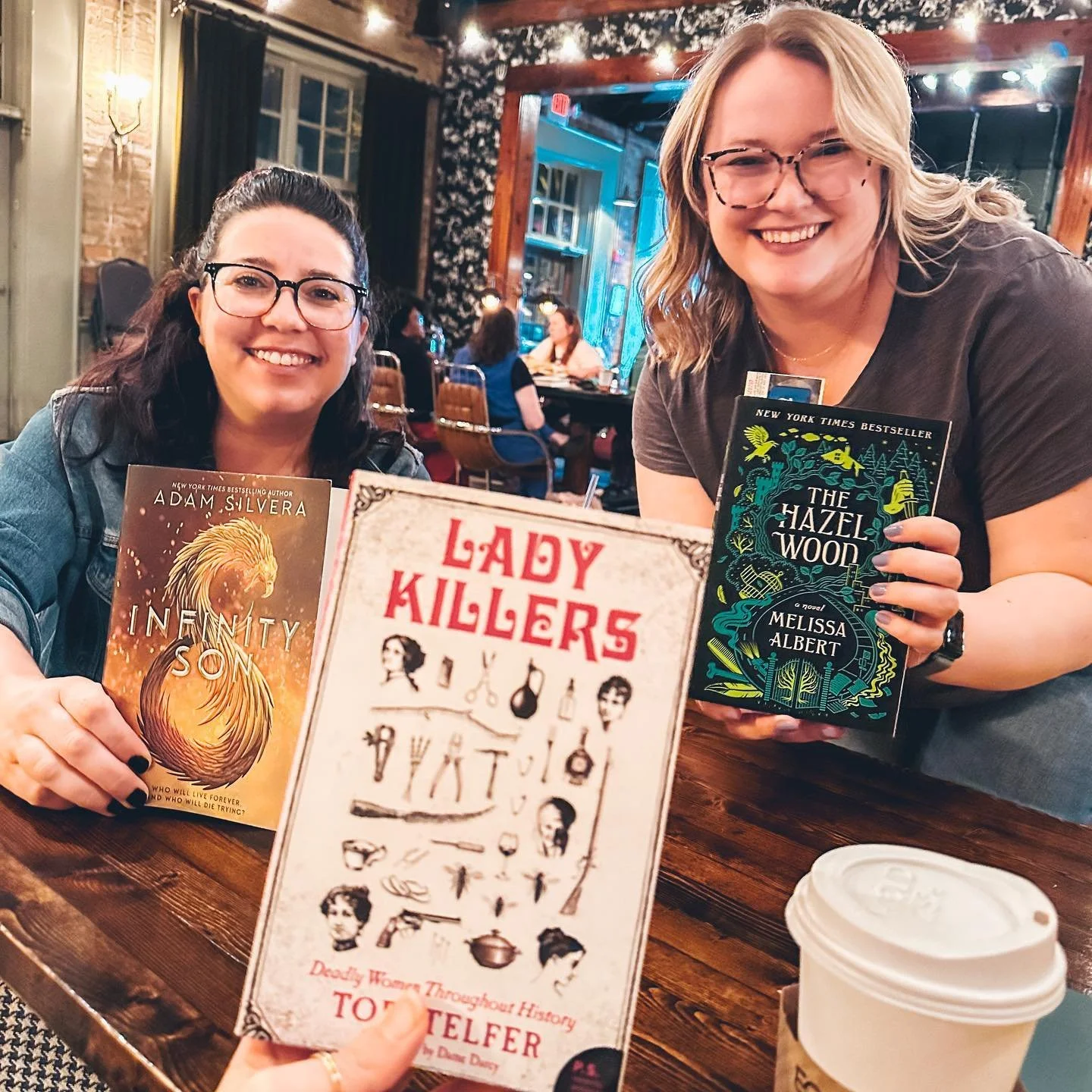 WOMEN INVENTED BOOK CLUBS //