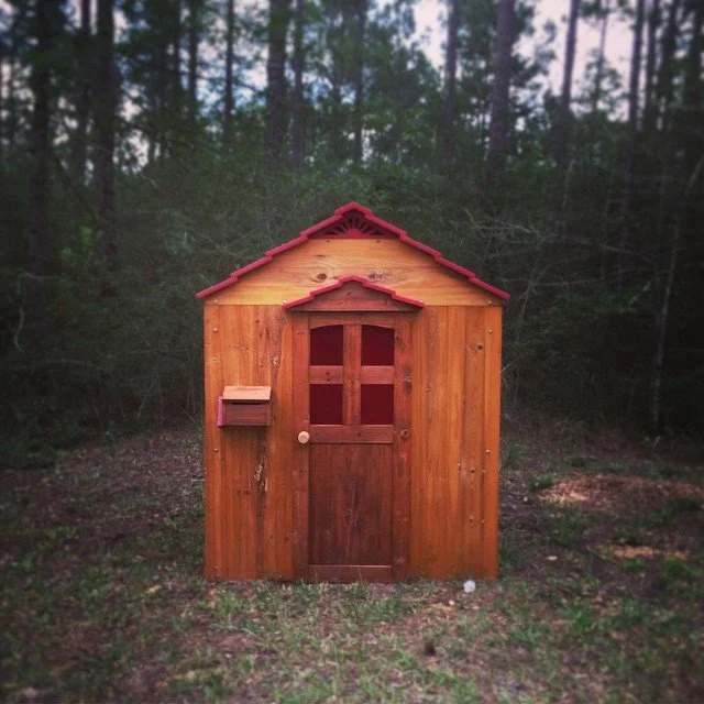 A CABIN IN THE WOODS // cozy