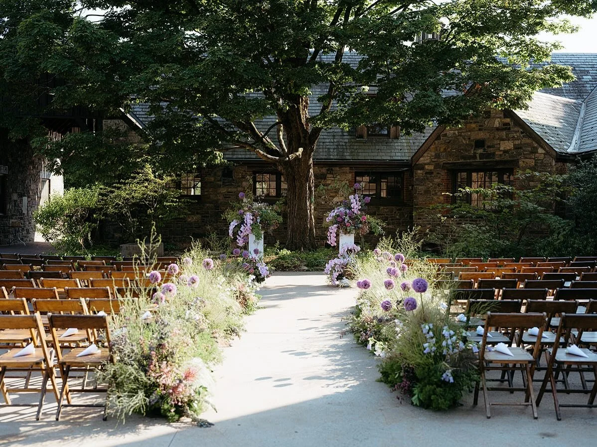 We planned this wedding in SIX months! Dream vendor team and DREAM couple - the absolute best! Reliving this day 💜

Planner: @ashley.peraino 
Photo/video: @forgedinthenorth 
Ceremony music: @garrettandtamara 
DJ: @74events 
Florist: @wildfloraldesig