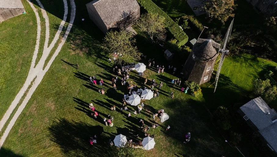 Drone shots are becoming my new favorite thing. 

I got the privilege of working with the absolute sweetest bride and her mom through their Hamptons wedding planning! 

Dream team of the day:
@ashley.peraino 
Photographer: @peachphotographynj 
Cateri