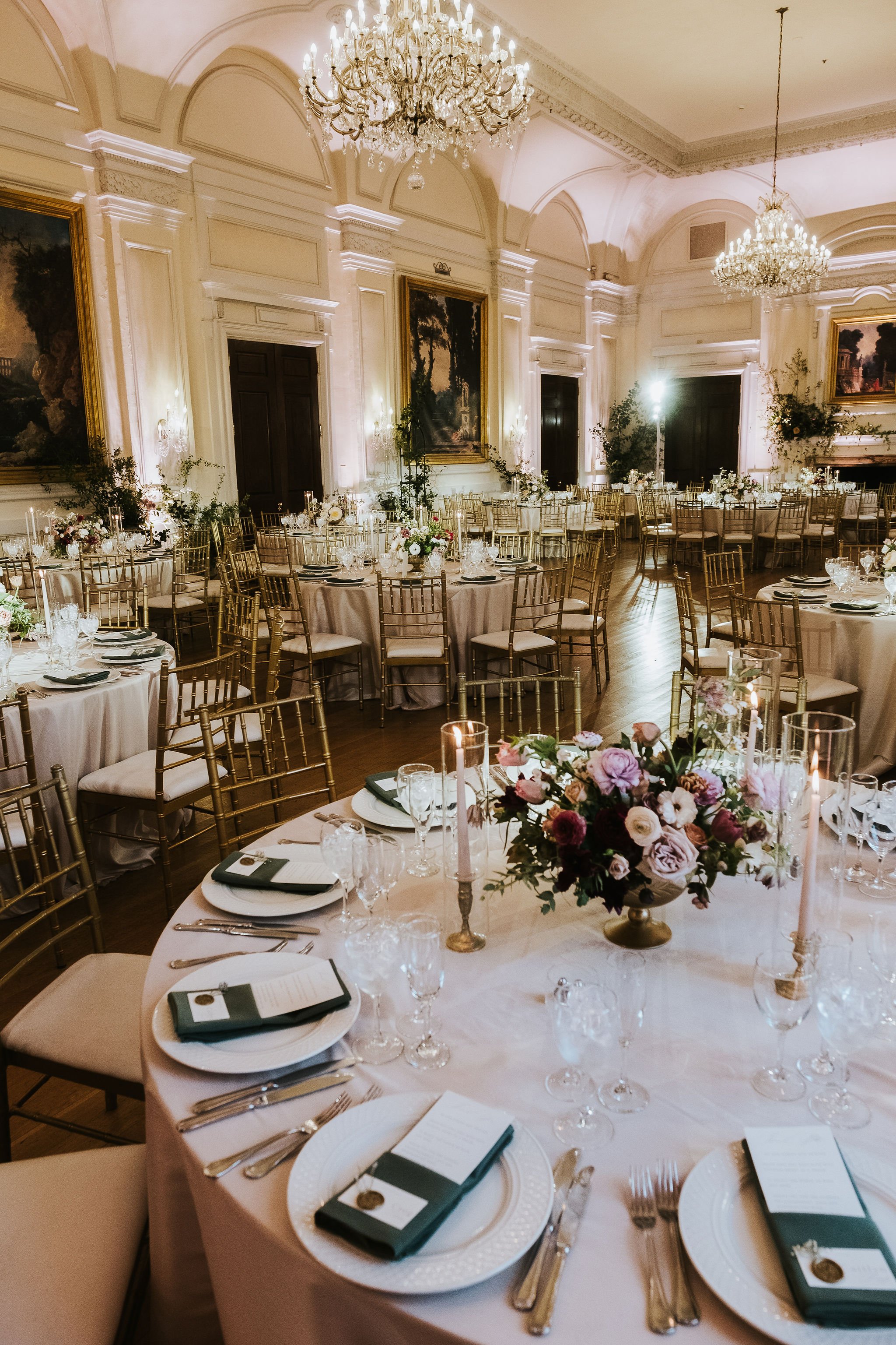 indian-reception-table-setup-oheka-castle-wedding.jpg