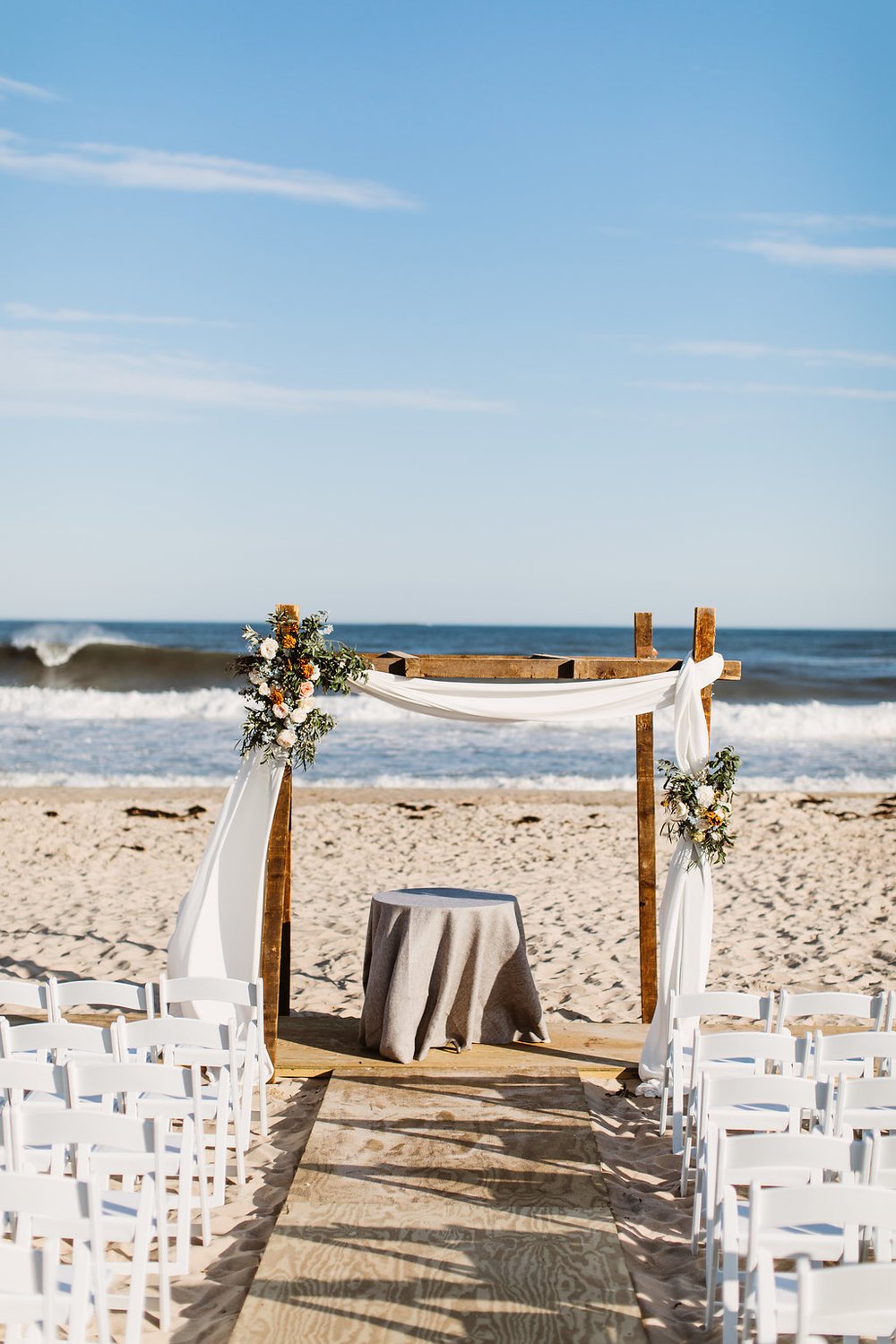 Beach-Ceremony-Setup-Ocean-Backdrop-Hamptons-Wedding.jpg
