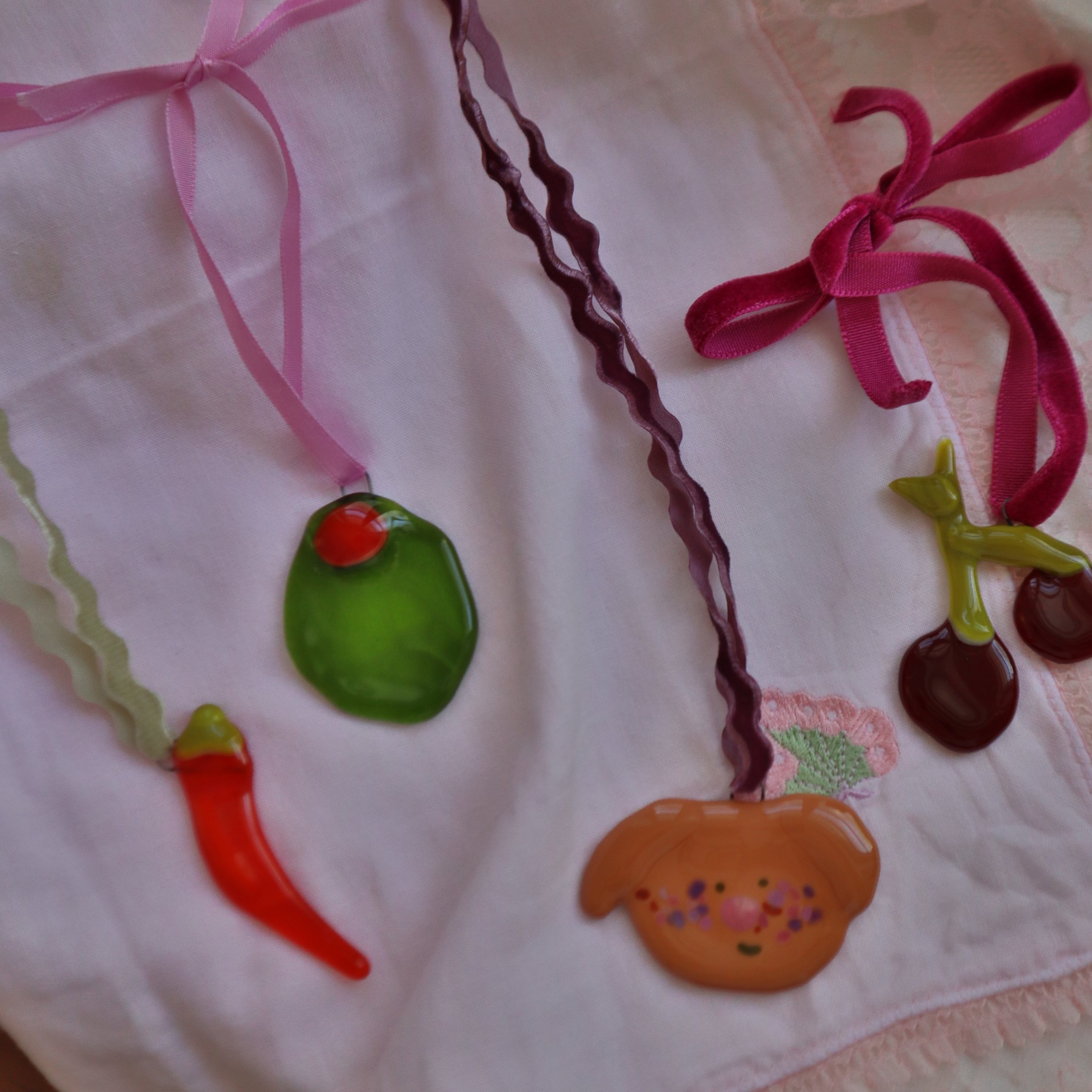 OLIVE ORNAMENT
