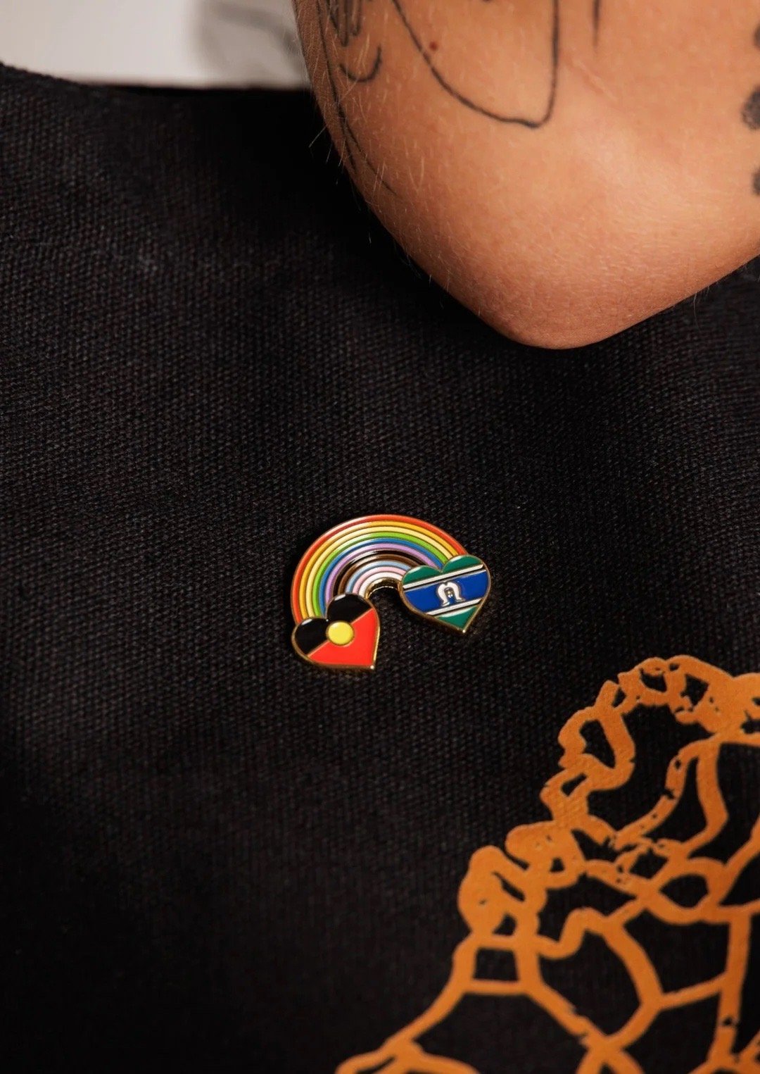 RAINBOW MOB PIN