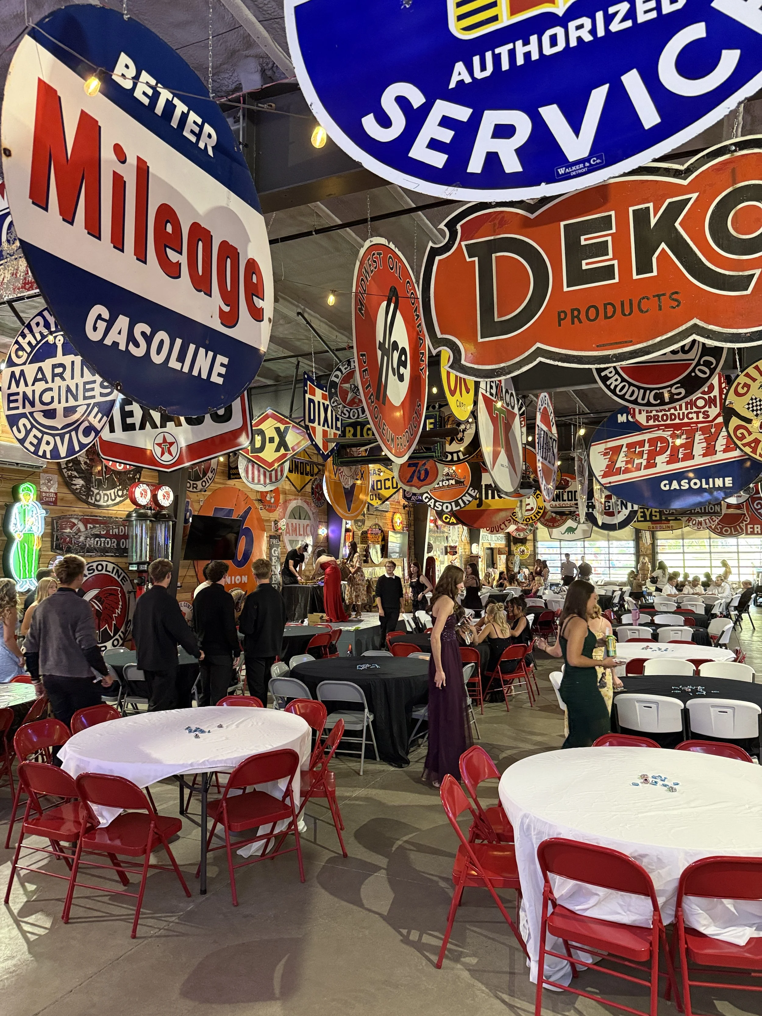 How to Plan the Ultimate Adult Birthday Party at a Provo, Utah Venue