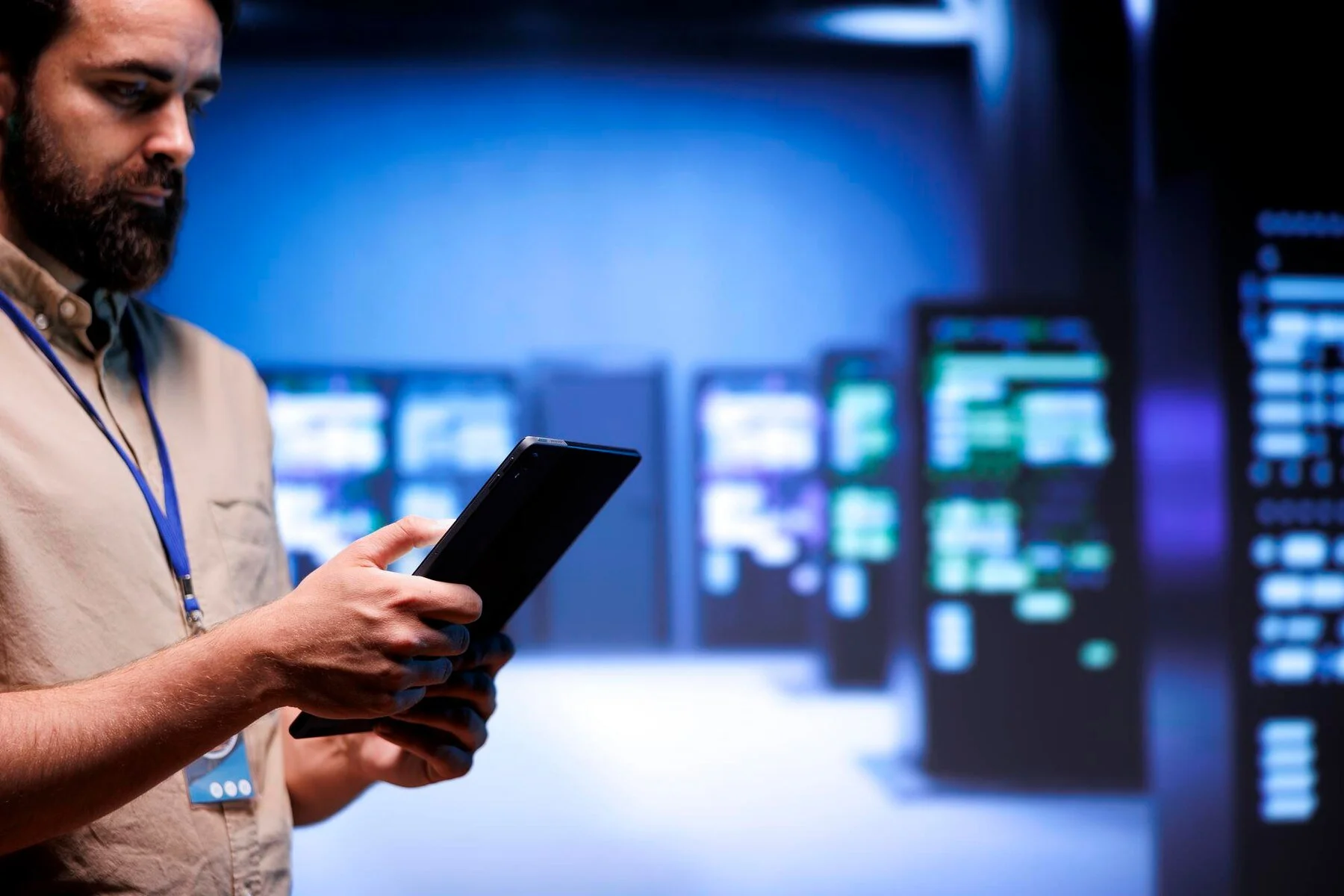 Multi Service Usage via Single Port