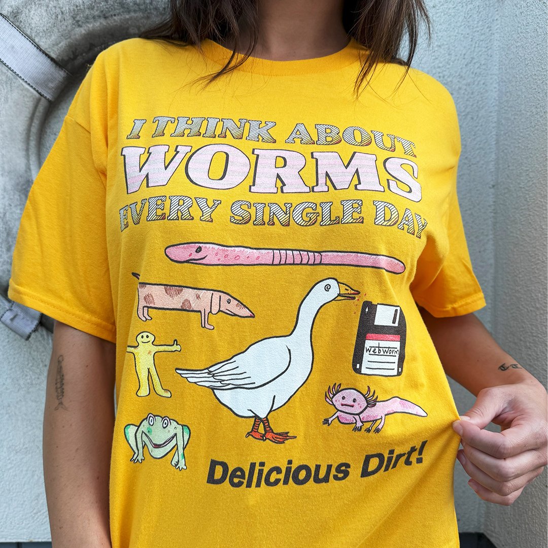 I-THINK-ABOUT-WORMS_shirt_product-pic_1.jpg