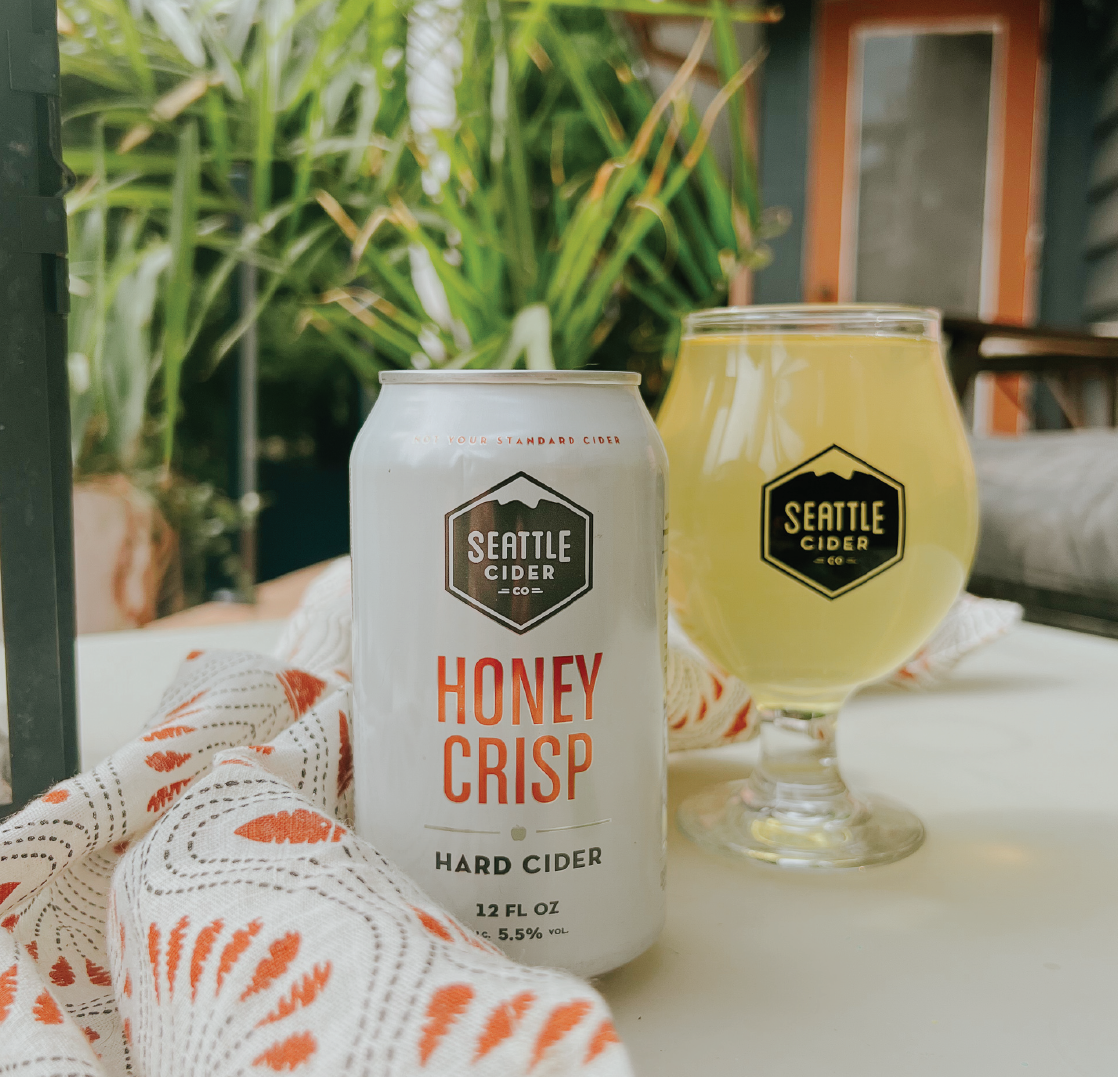 HONEYCRISP CIDER CAN PHOTO