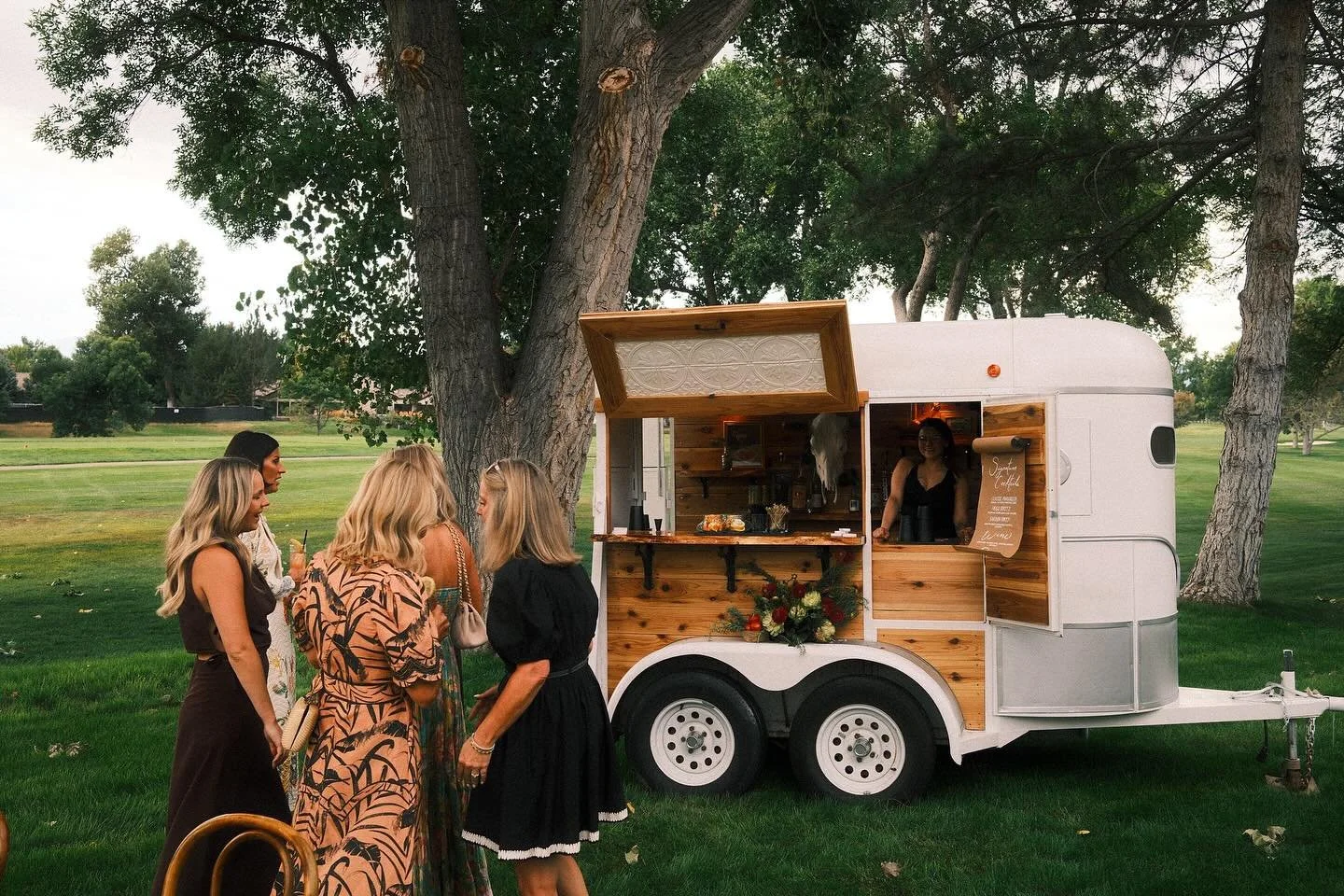 What&rsquo;s better than one bar? Two!

The Horseshoe Bar &amp; Saddle Bar made the cutest duo this weekend for an extra-special engagement party. We love celebrating and crafting cocktails- especially when it&rsquo;s for friends who mean the world t