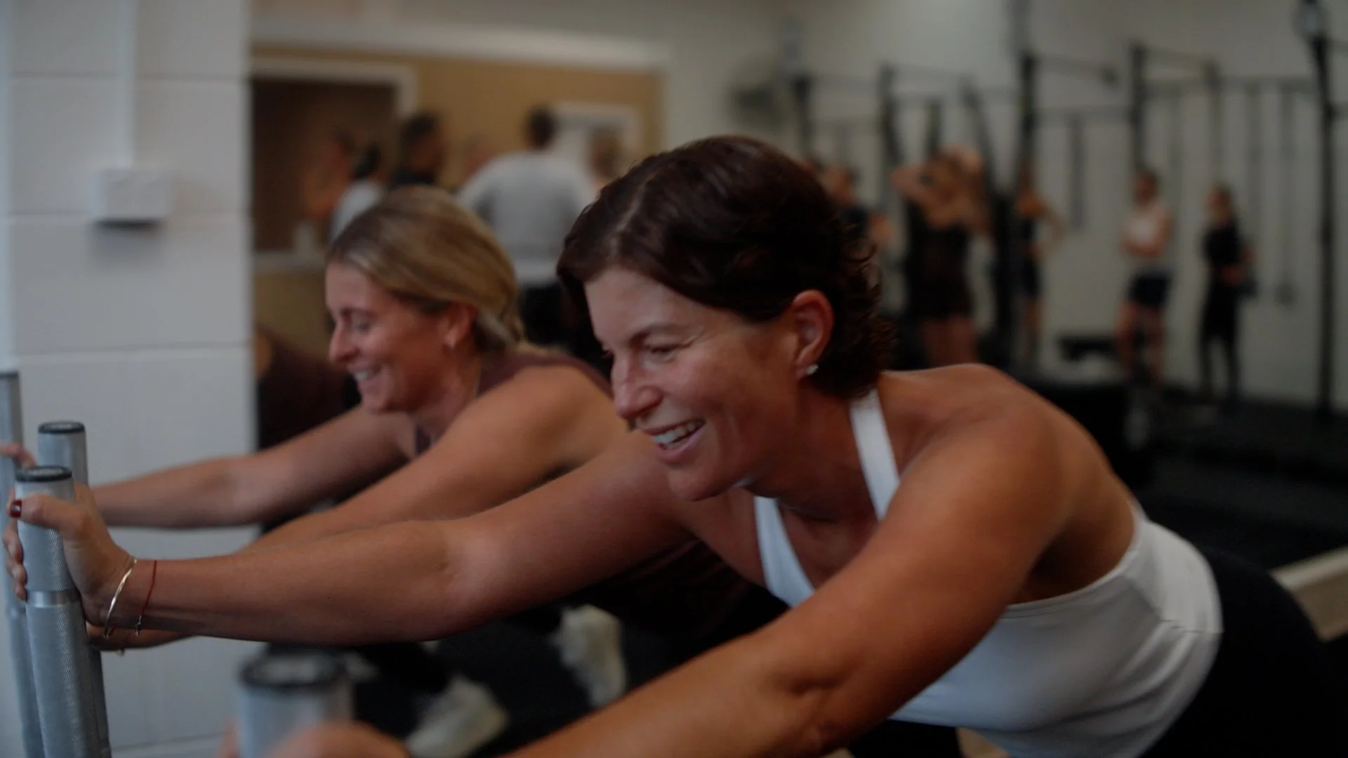 MOVE WOMEN.00_01_37_09.Still067.jpg