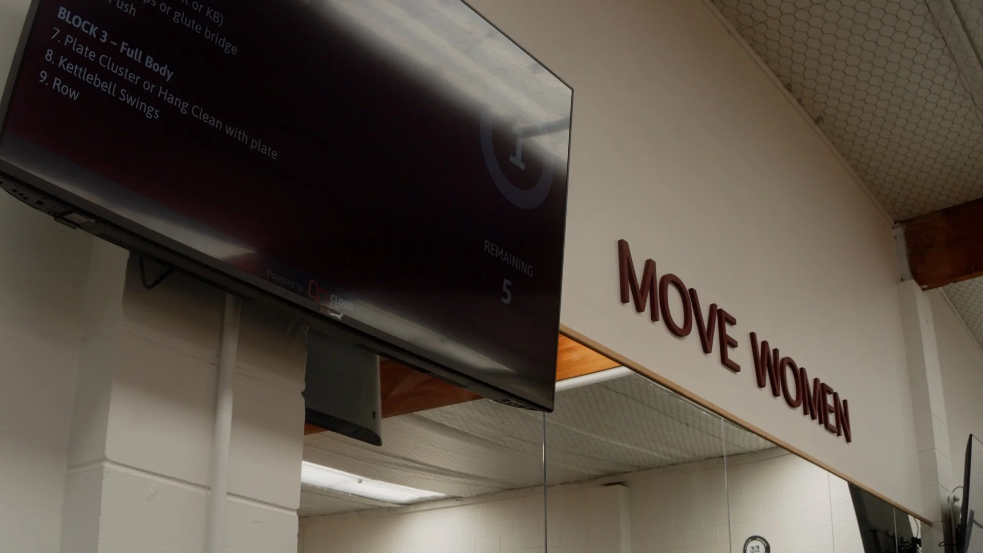 MOVE WOMEN.00_00_39_09.Still051.jpg