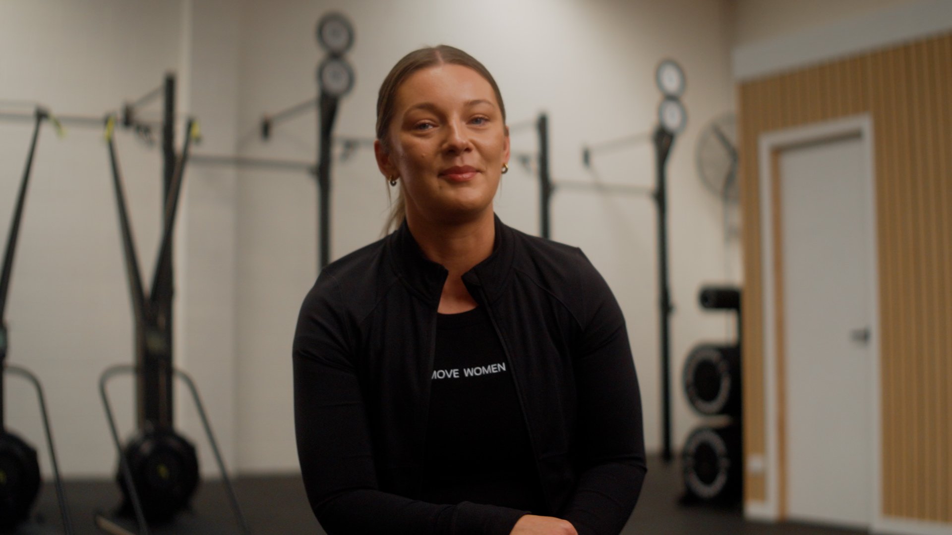 MOVE WOMEN.00_00_08_03.Still041.jpg