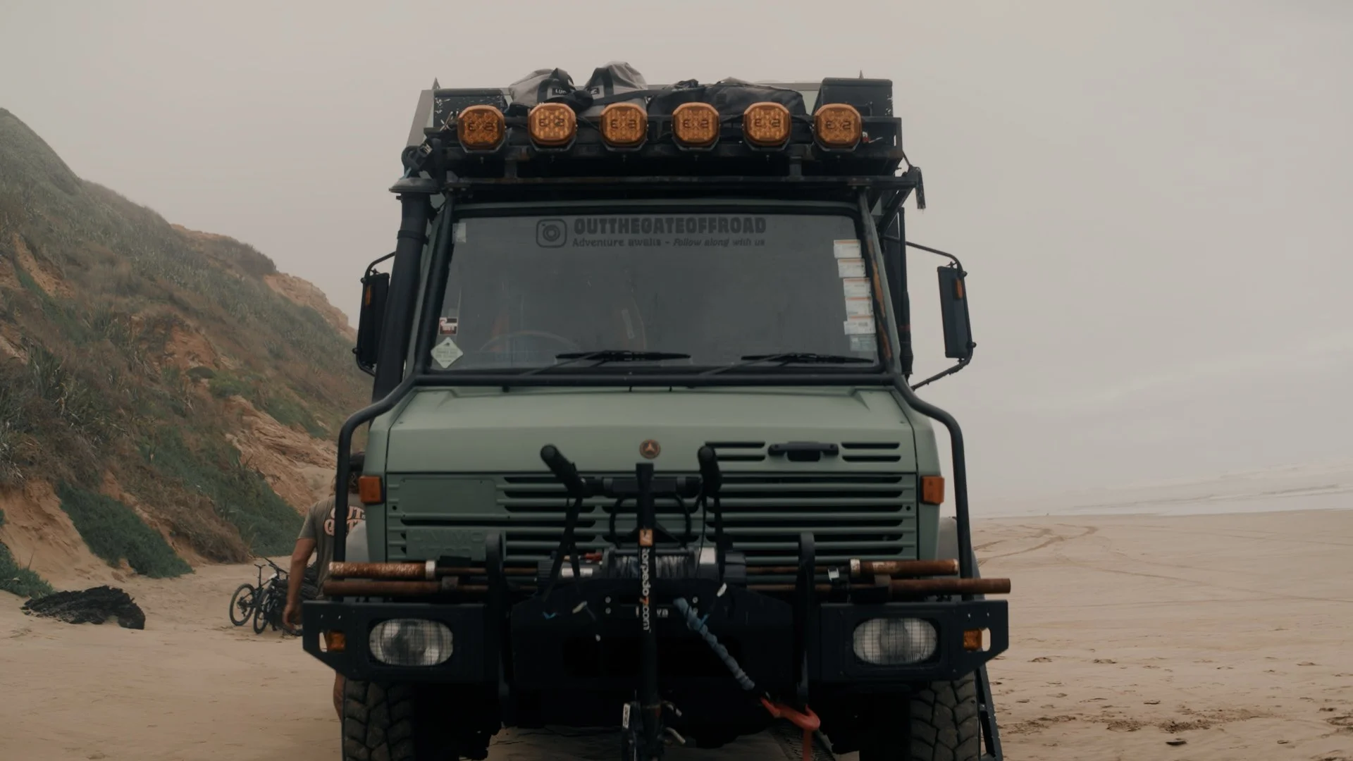 ELYTE X OTG.00_01_06_17.Still016.jpg