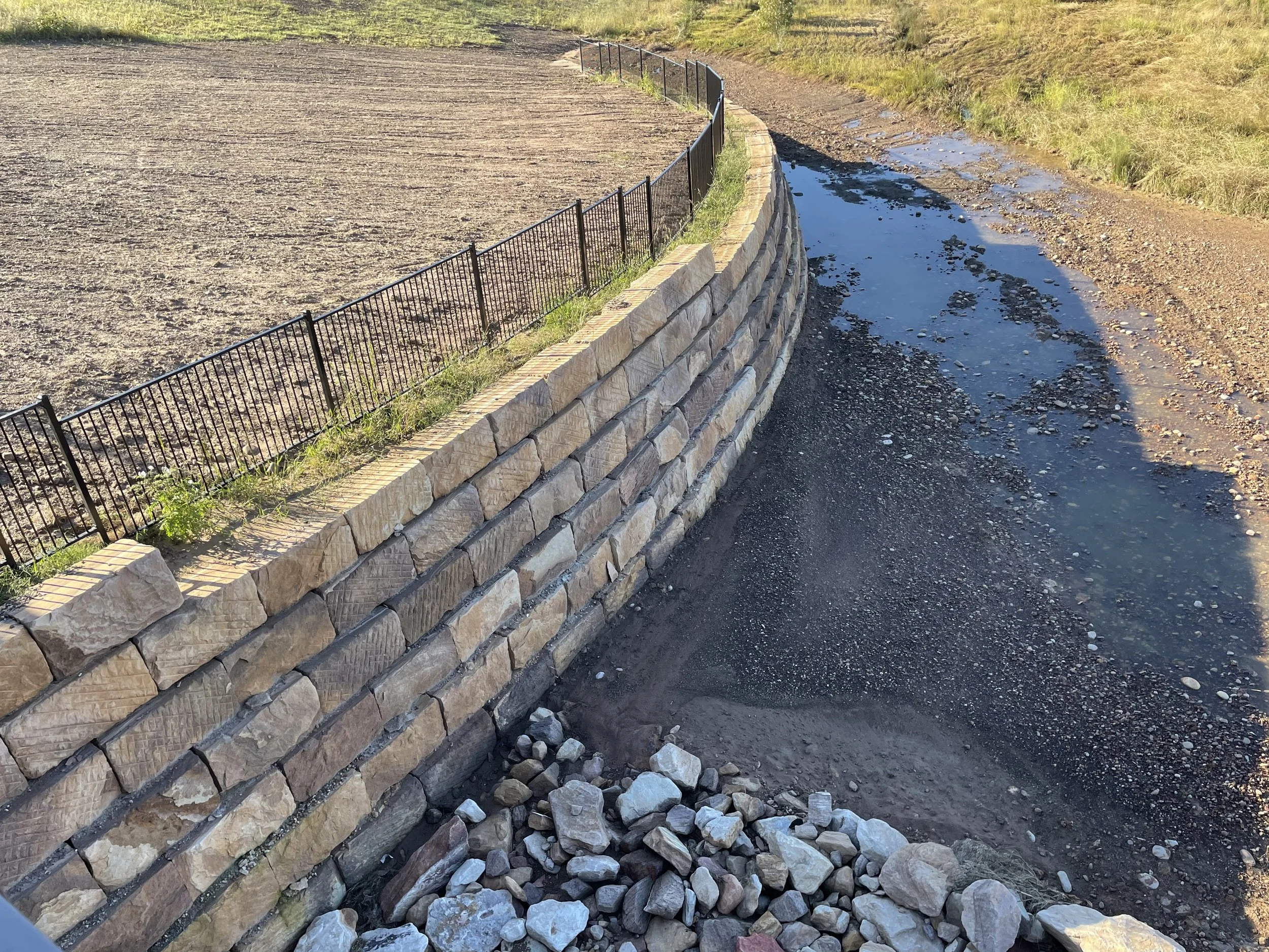 Elara Bridge Sandstone Wall 2