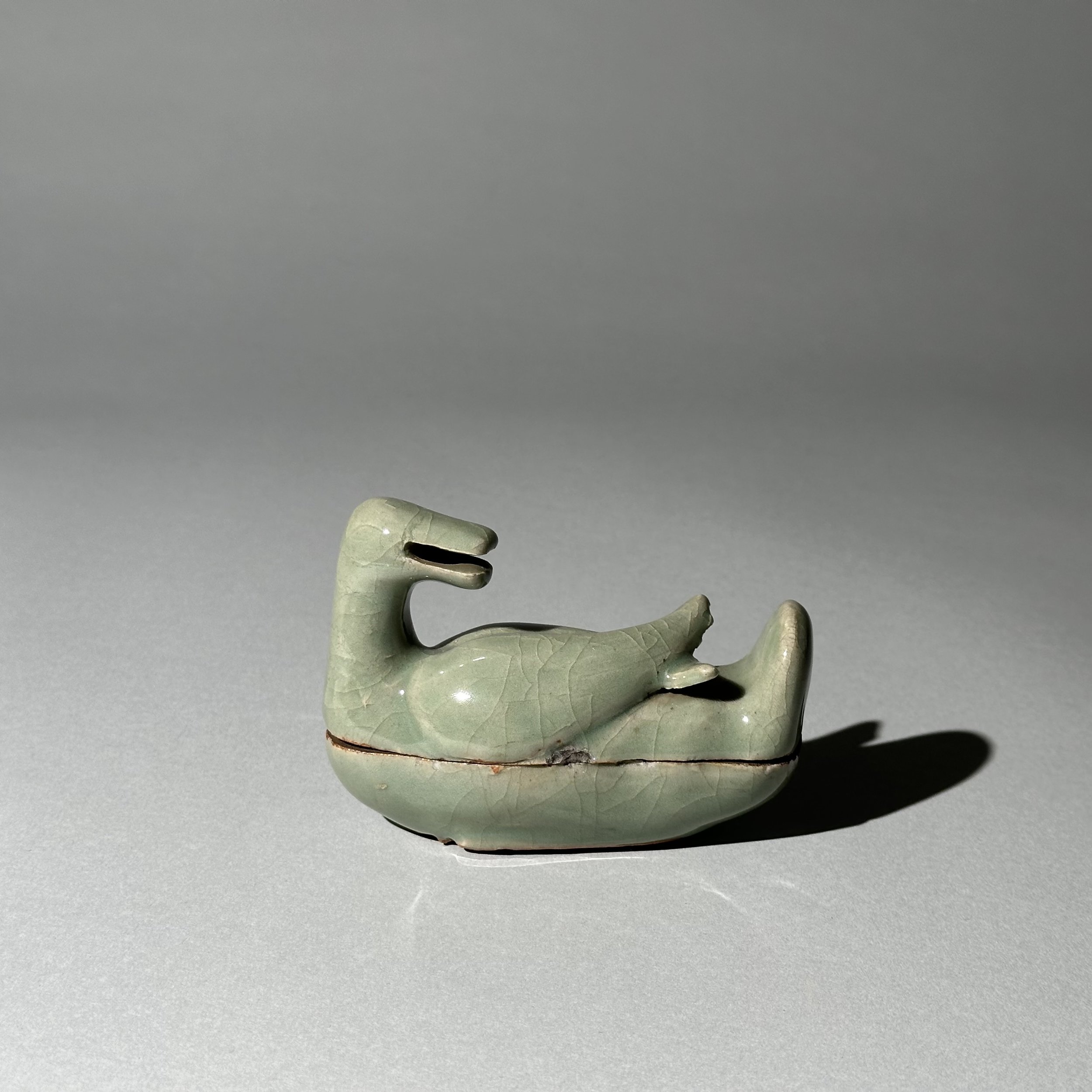 Longquan celadon duck censer (koro)