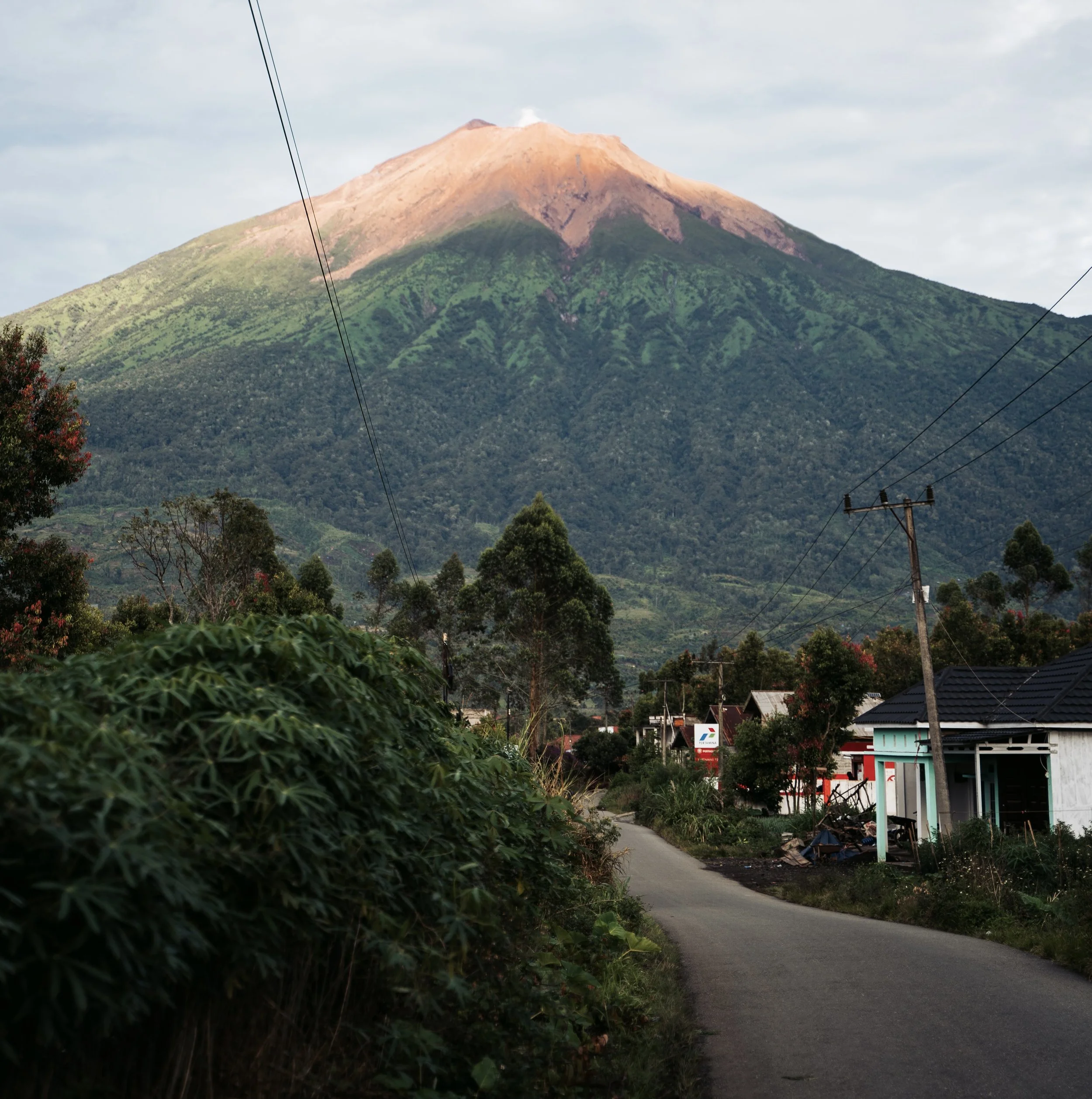 Mount Kerinci - höchster Vulkan SOA - Hike 2024