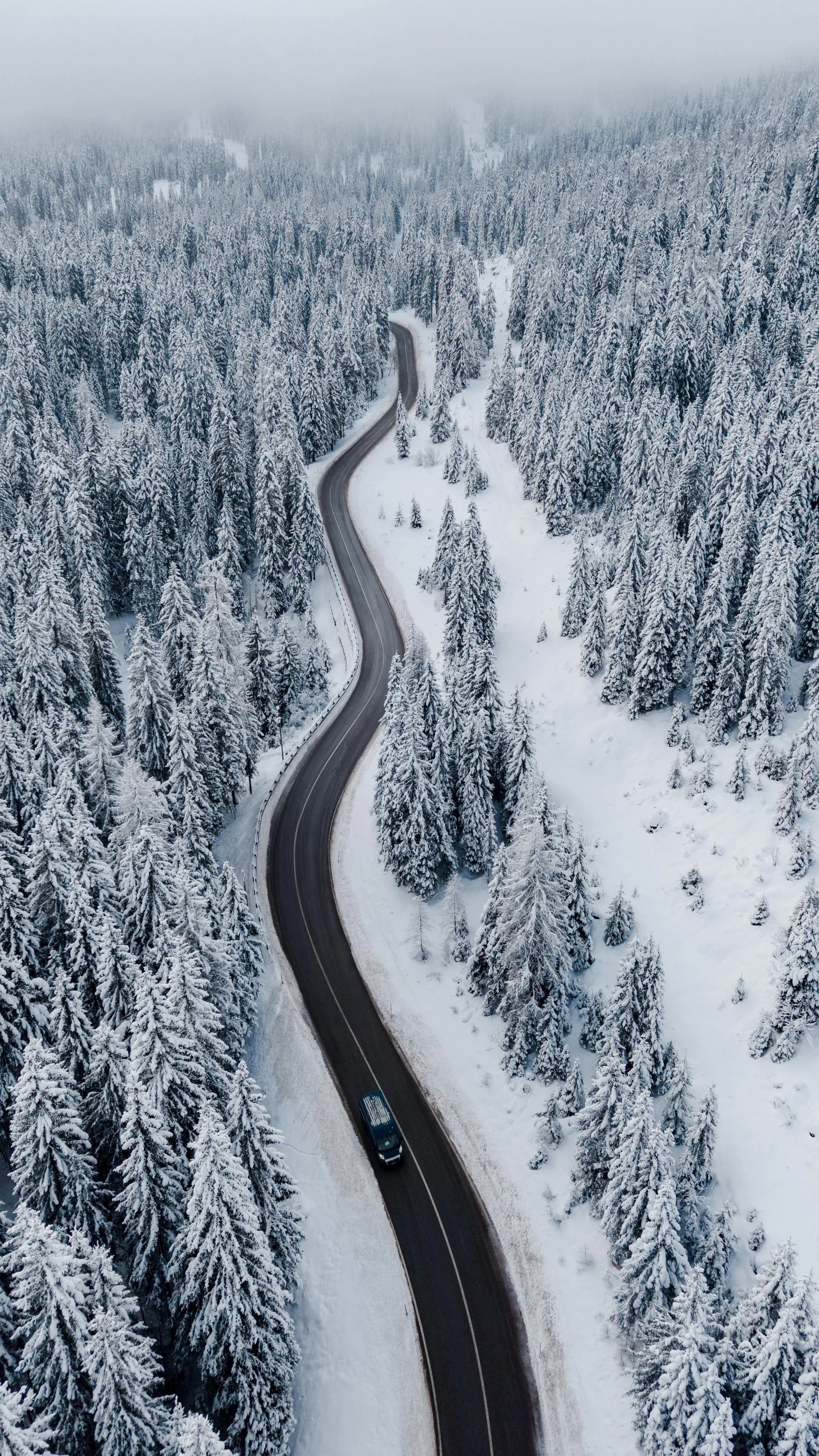 Winter road trip Dolomites_YDE Media-3.jpg