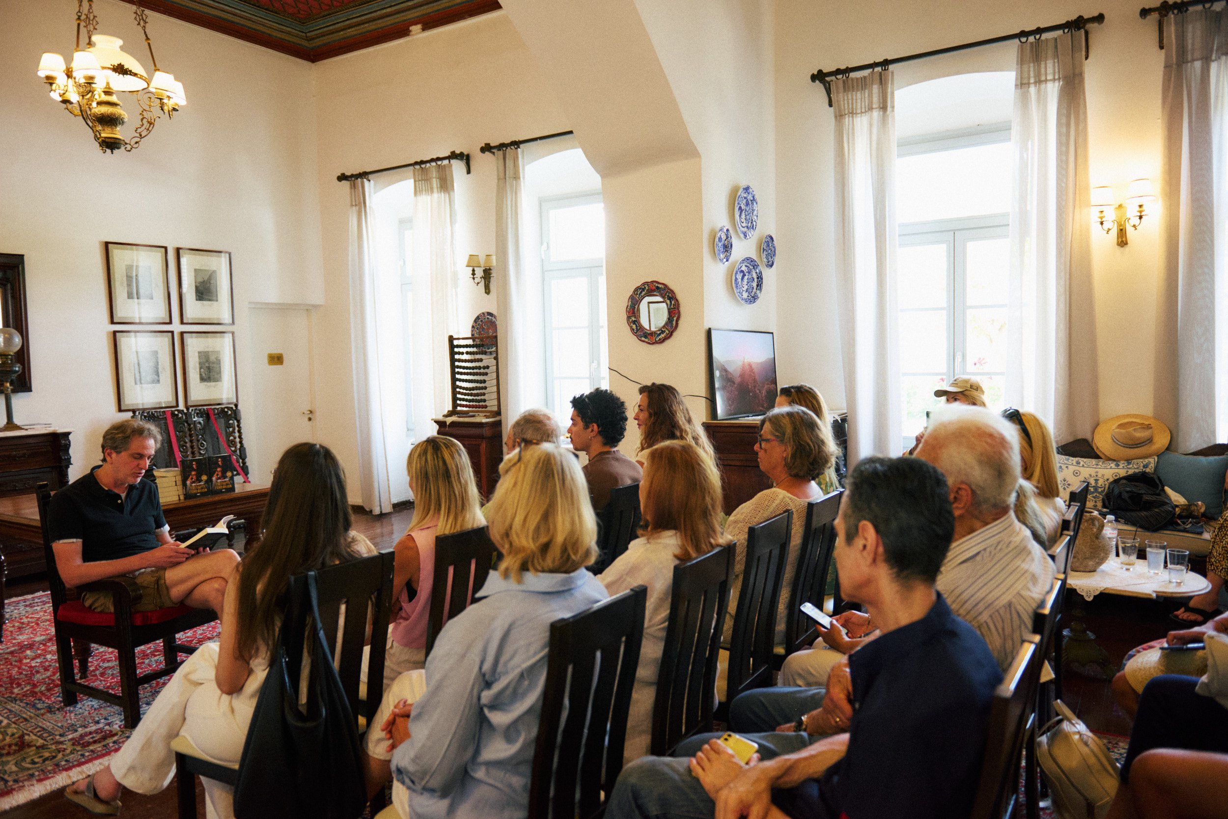 AC26-SP-D4-SDG-28-PanosKarnezis-BookSigning-HydroussaHotel.jpg