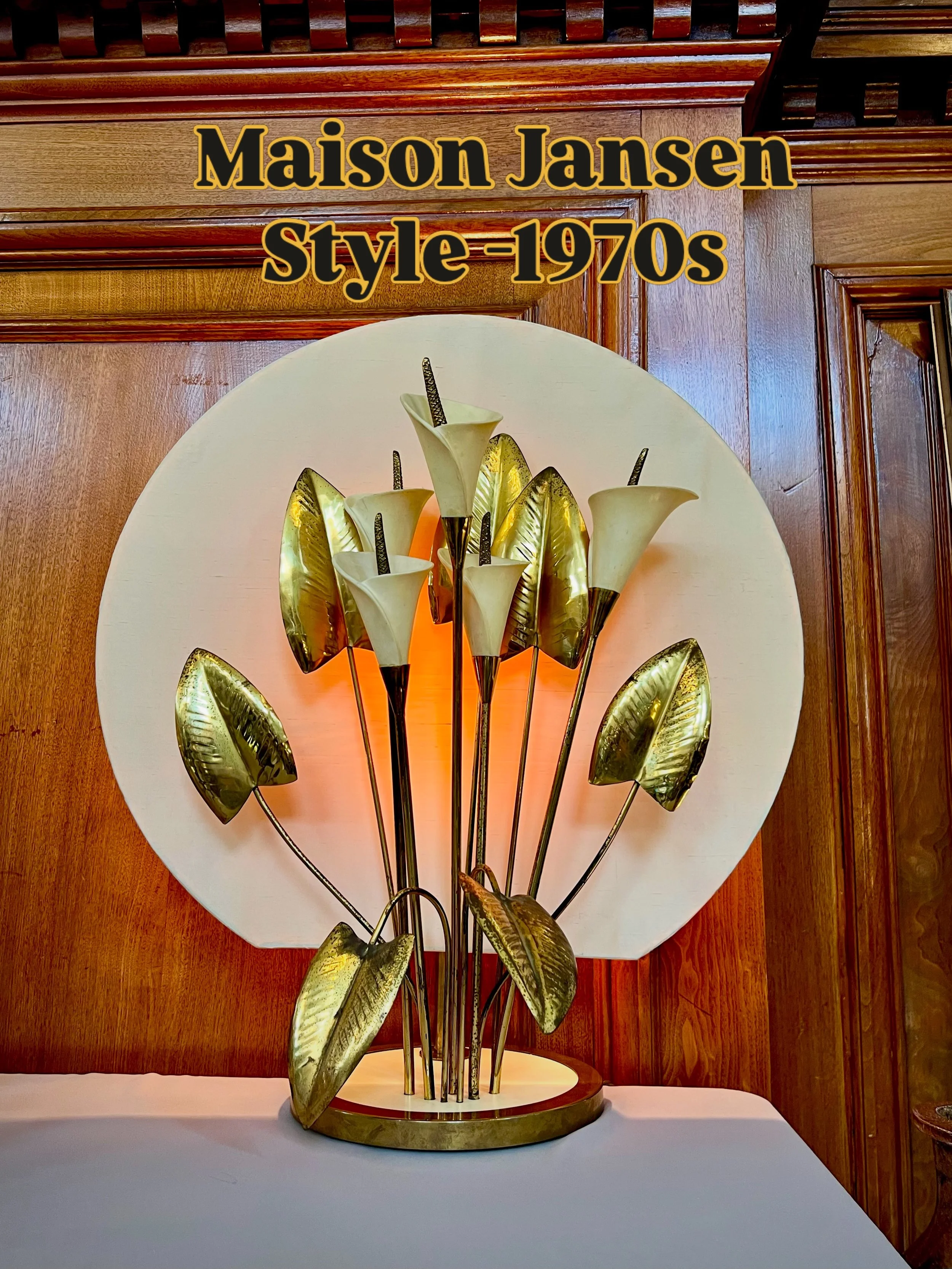 🌟 Spotted yesterday at 
The Vintage Furniture &amp; Flea 

@stileventesimo 
@chelseaoldtownhall 
@vintagefurnitureflea