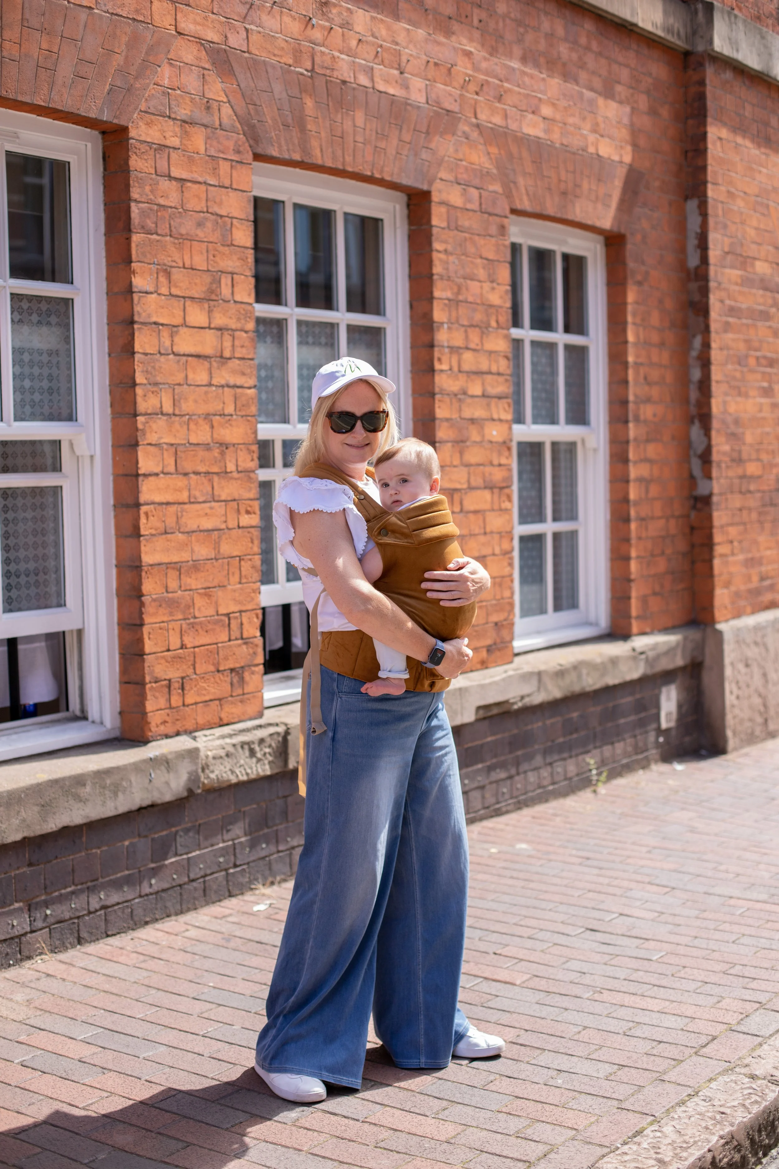 Baby Wearing in Warm Weather 