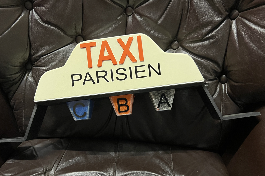 Parisian TAXI Light
