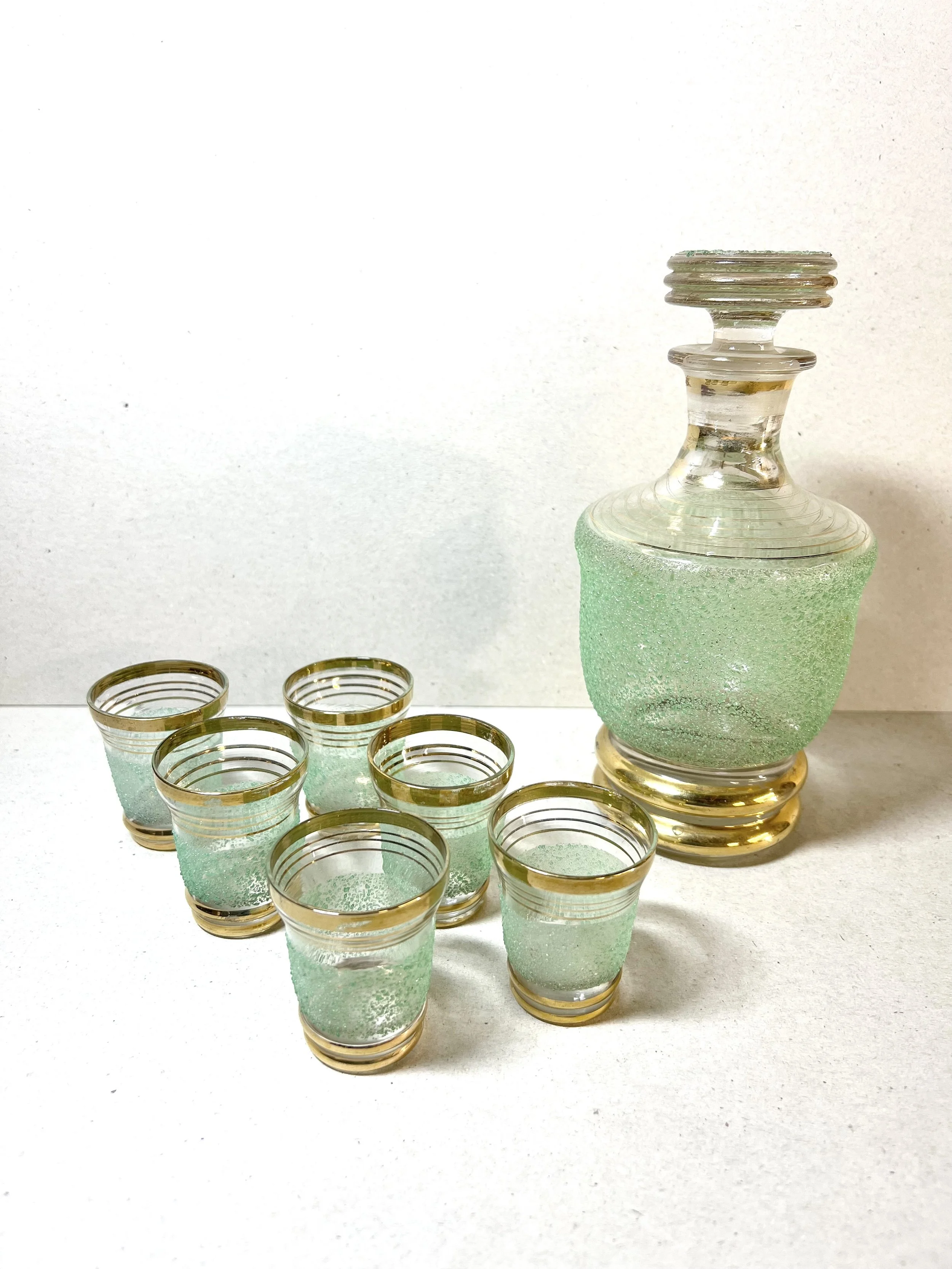 Decanter with 6 Glasses