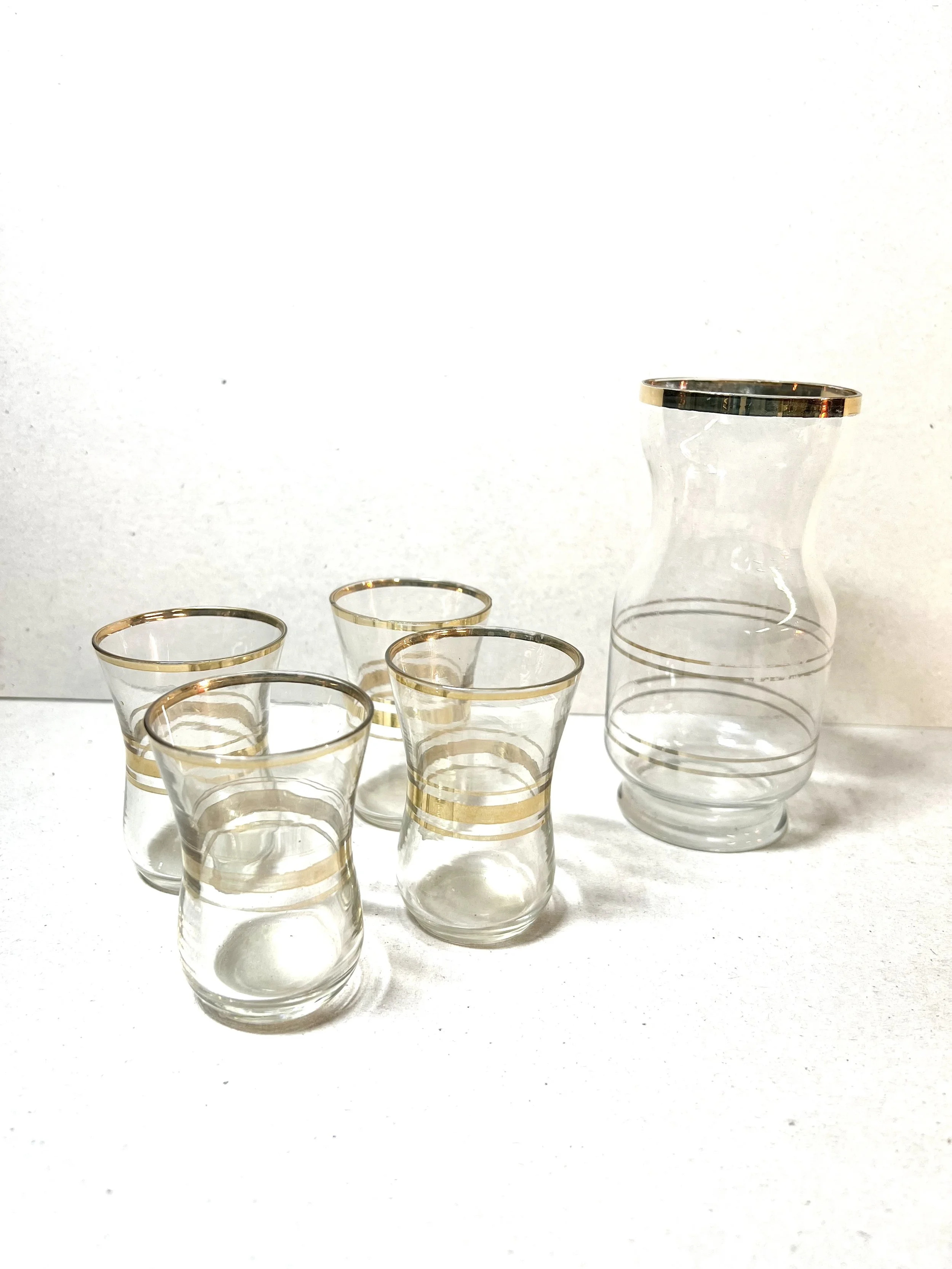 Decanter with Glasses