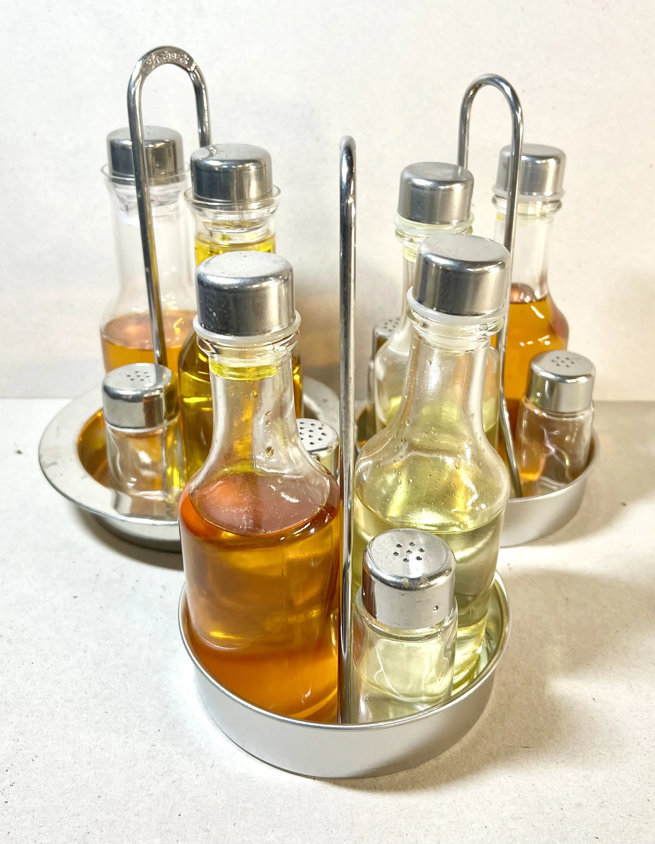 Restaurant Dispenser