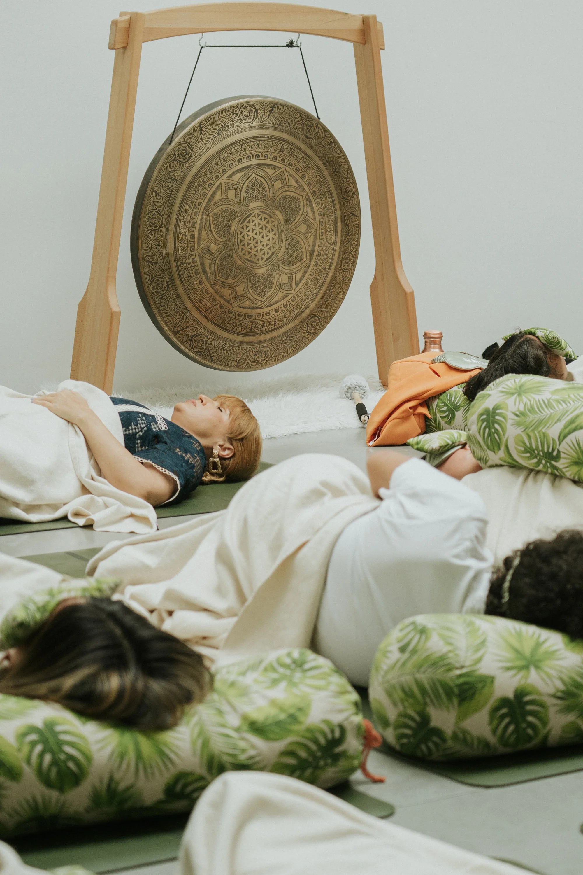 The Power of Pause: Mindfulness and Rest During the Busy December Season