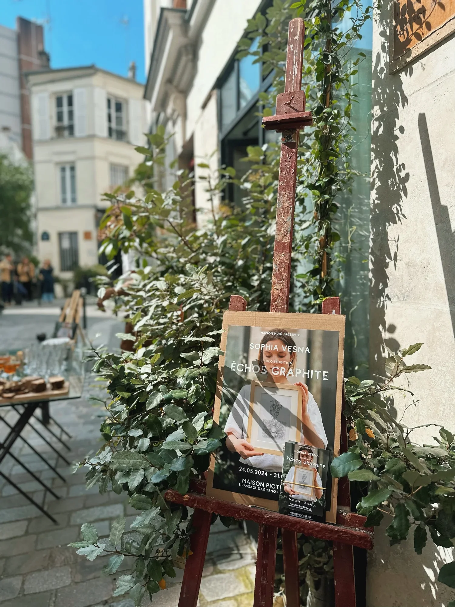 Sophia vesna’s first exhibition “echos graphite”