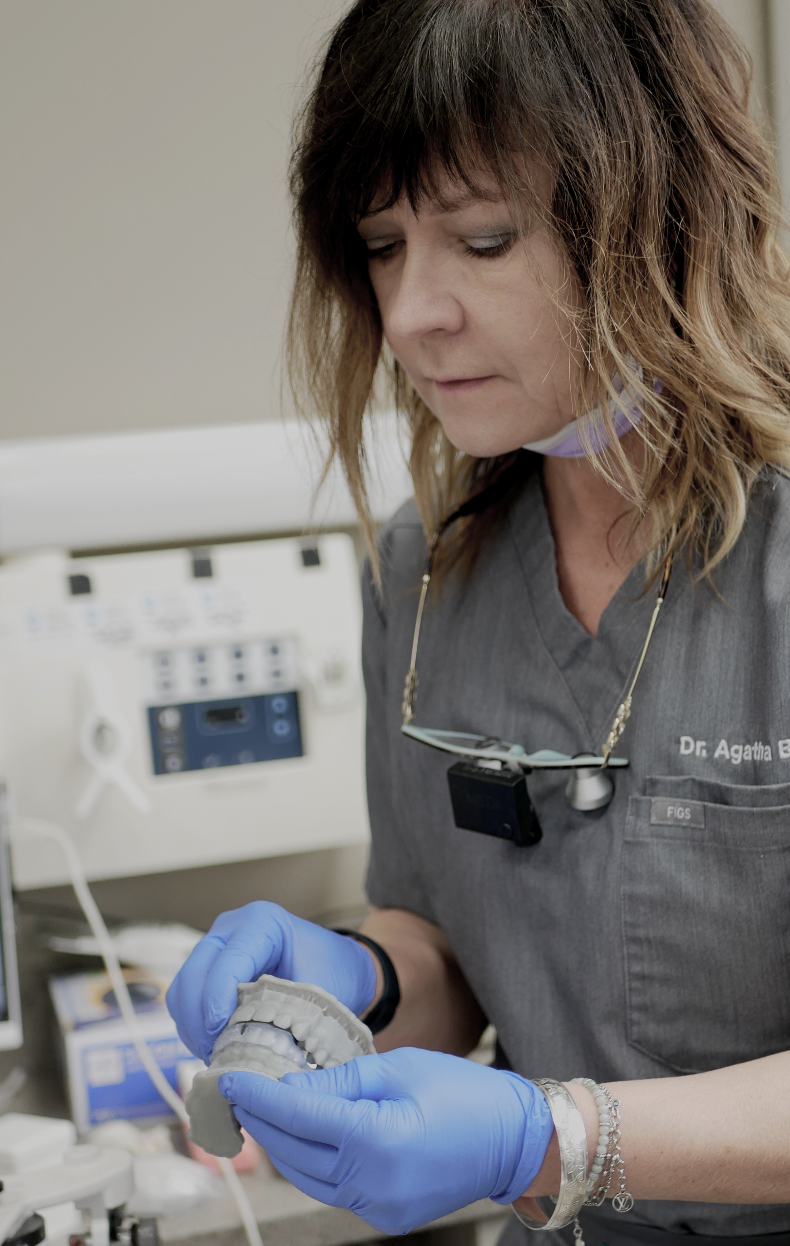 Dr. Agatha Bis working directly with BiteAlign™ appliances to understand bite deprogramming and joint stability.