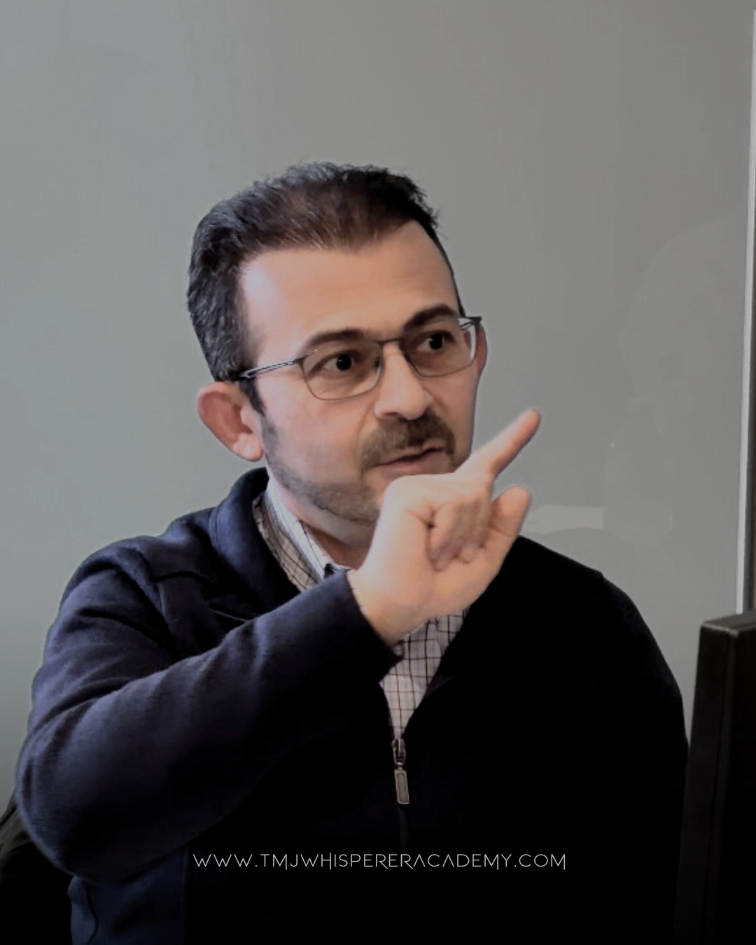 Dr. Agatha Bis - Dental courses