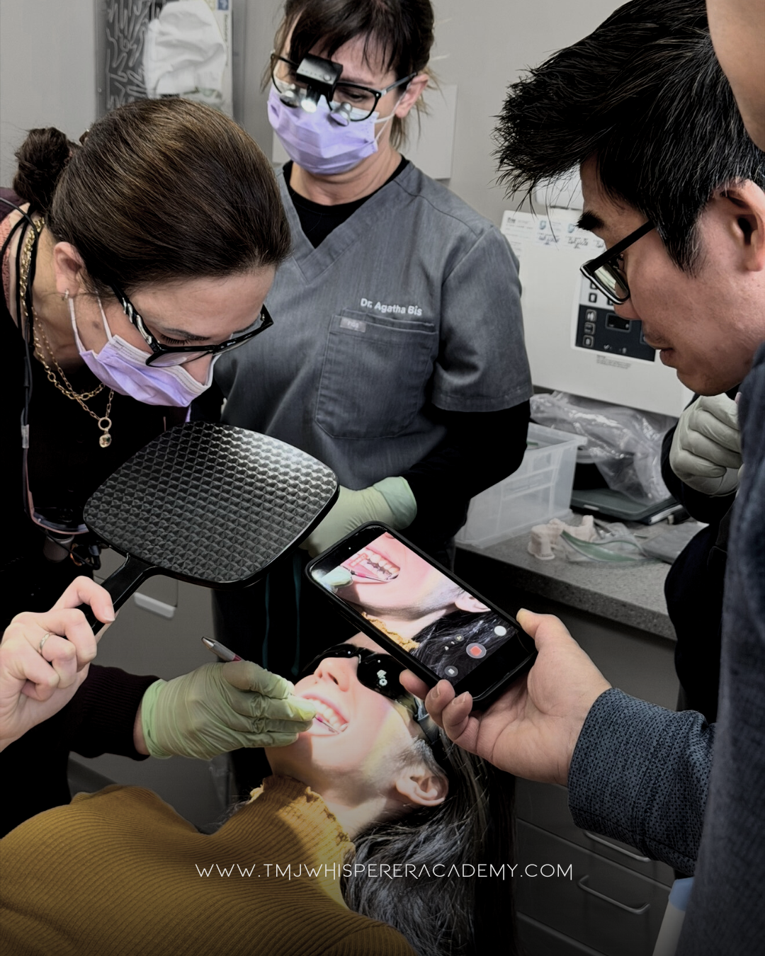 Dental courses - Canada - Dr. Agatha Bis