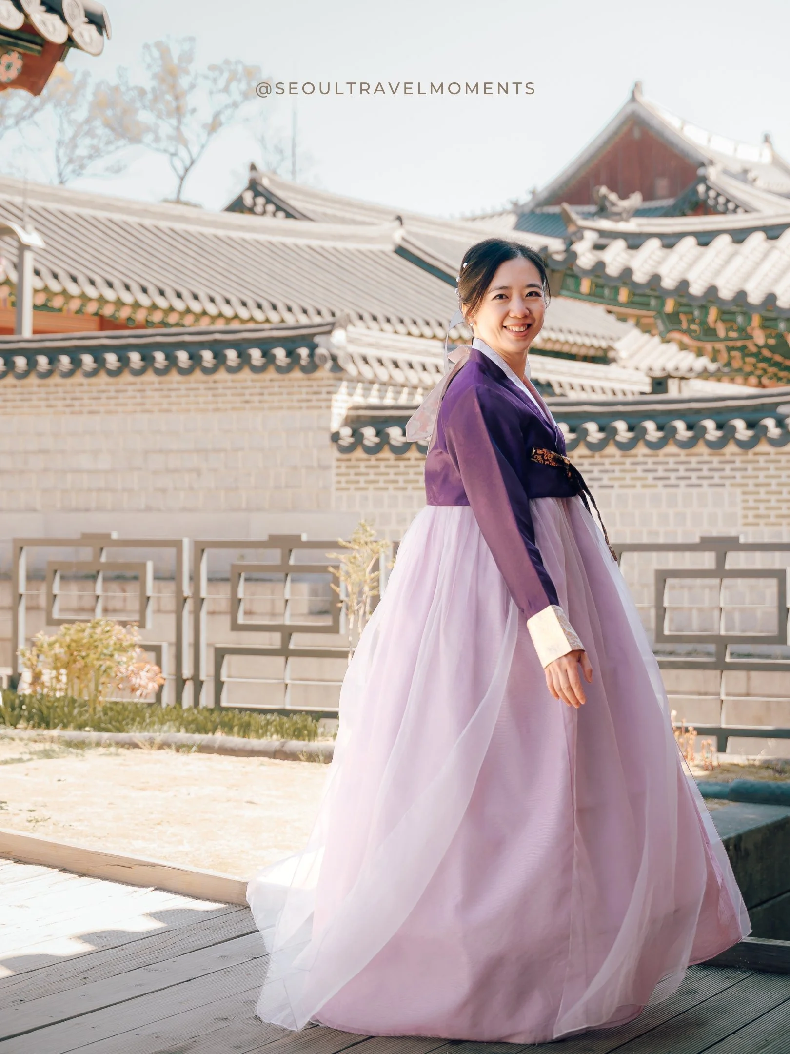 group of friends walking in hanbok at changdeokgung palace seoul