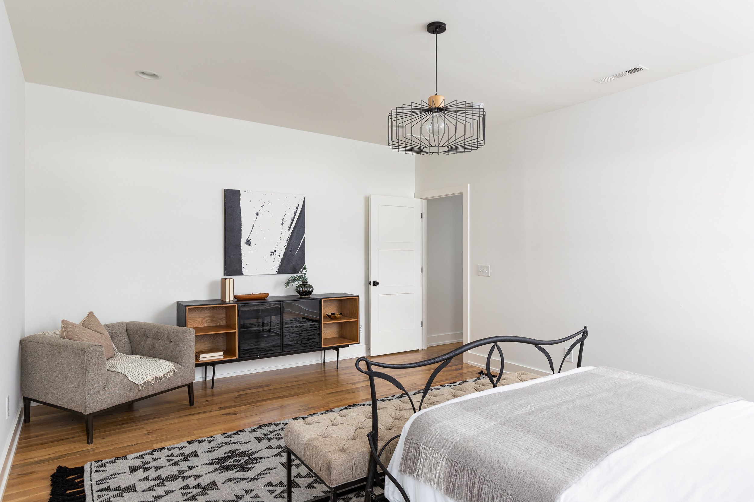 1026B Monroe St.-24.jpg