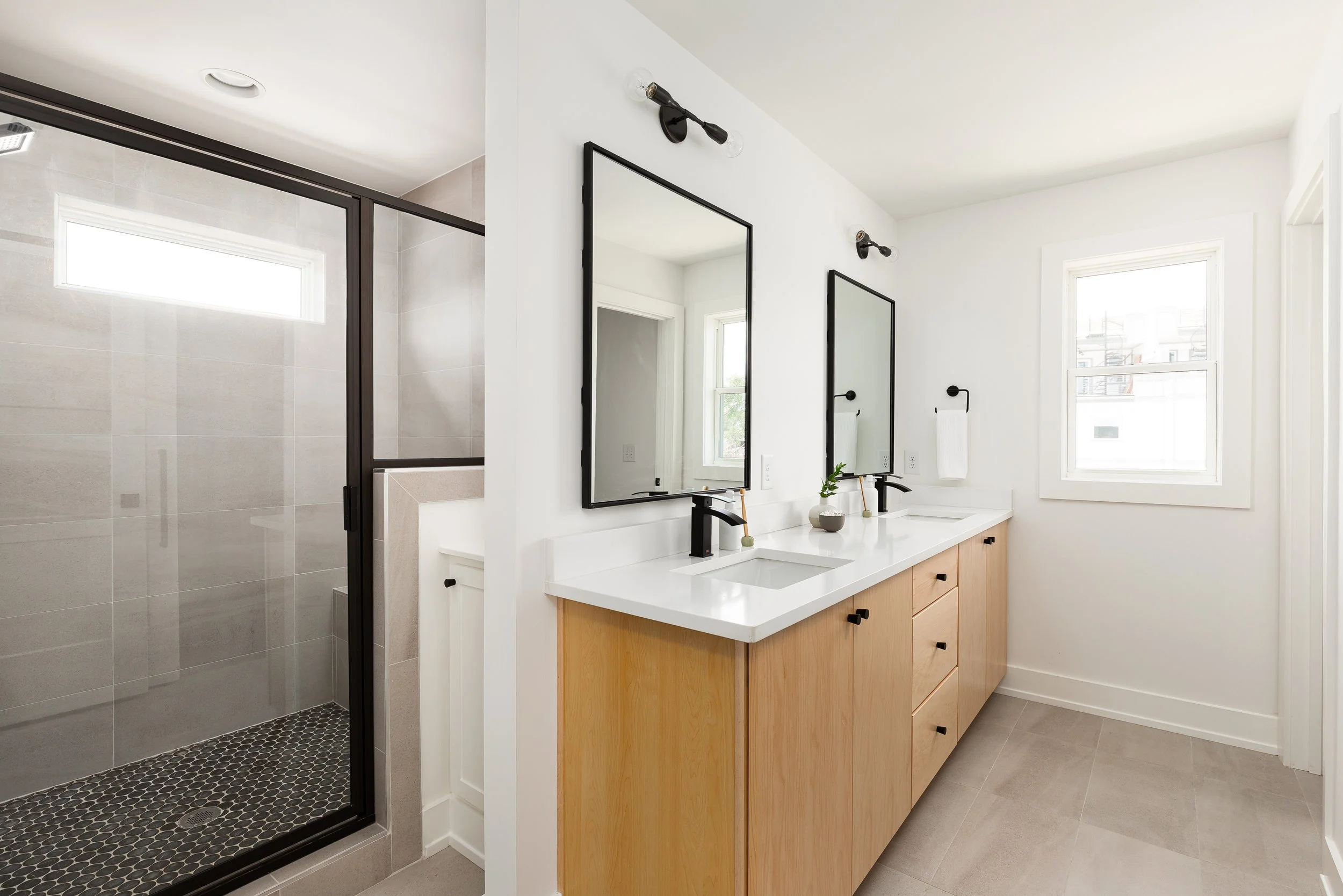 1026B Monroe St.-25.jpg