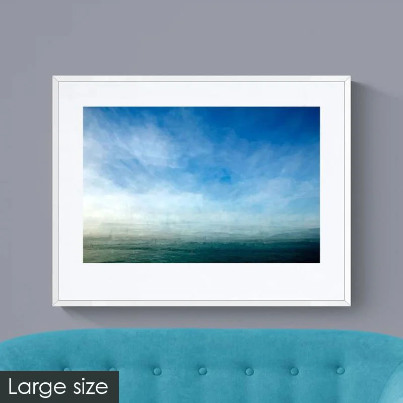 Dun_Laoghaire_Light-room-large.jpg