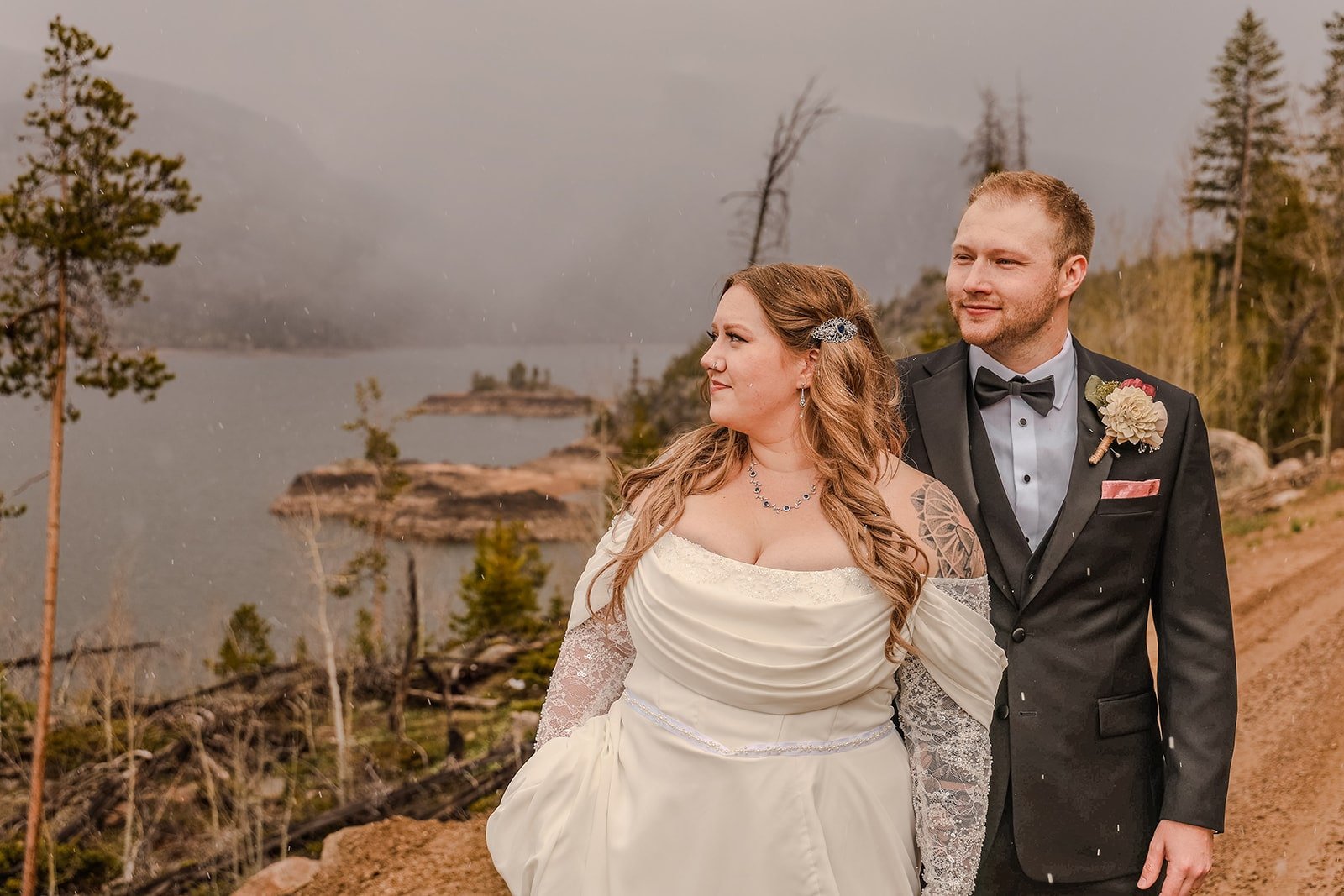 A Grand Lake Airbnb Wedding 22