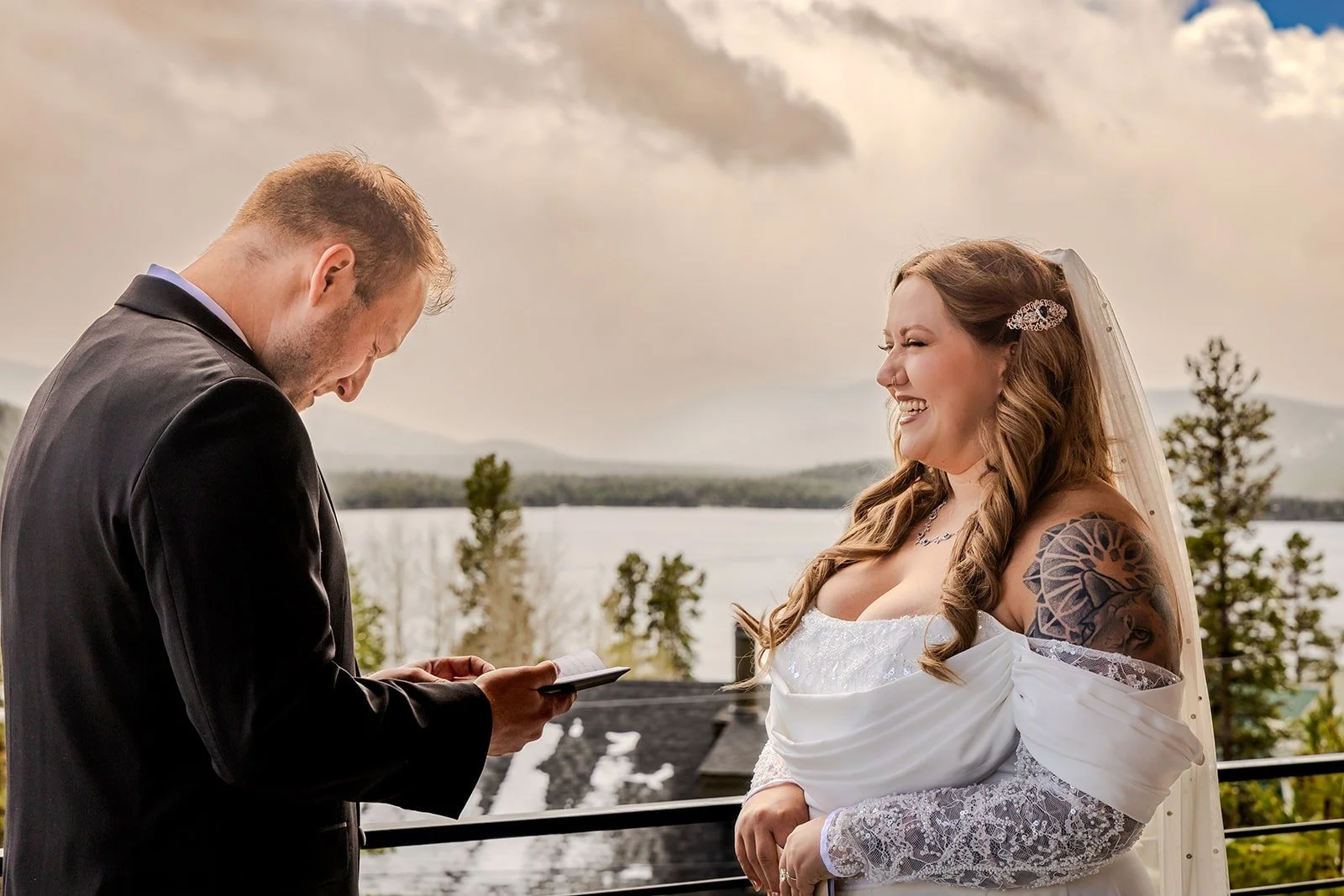 A Grand Lake Airbnb Wedding 11