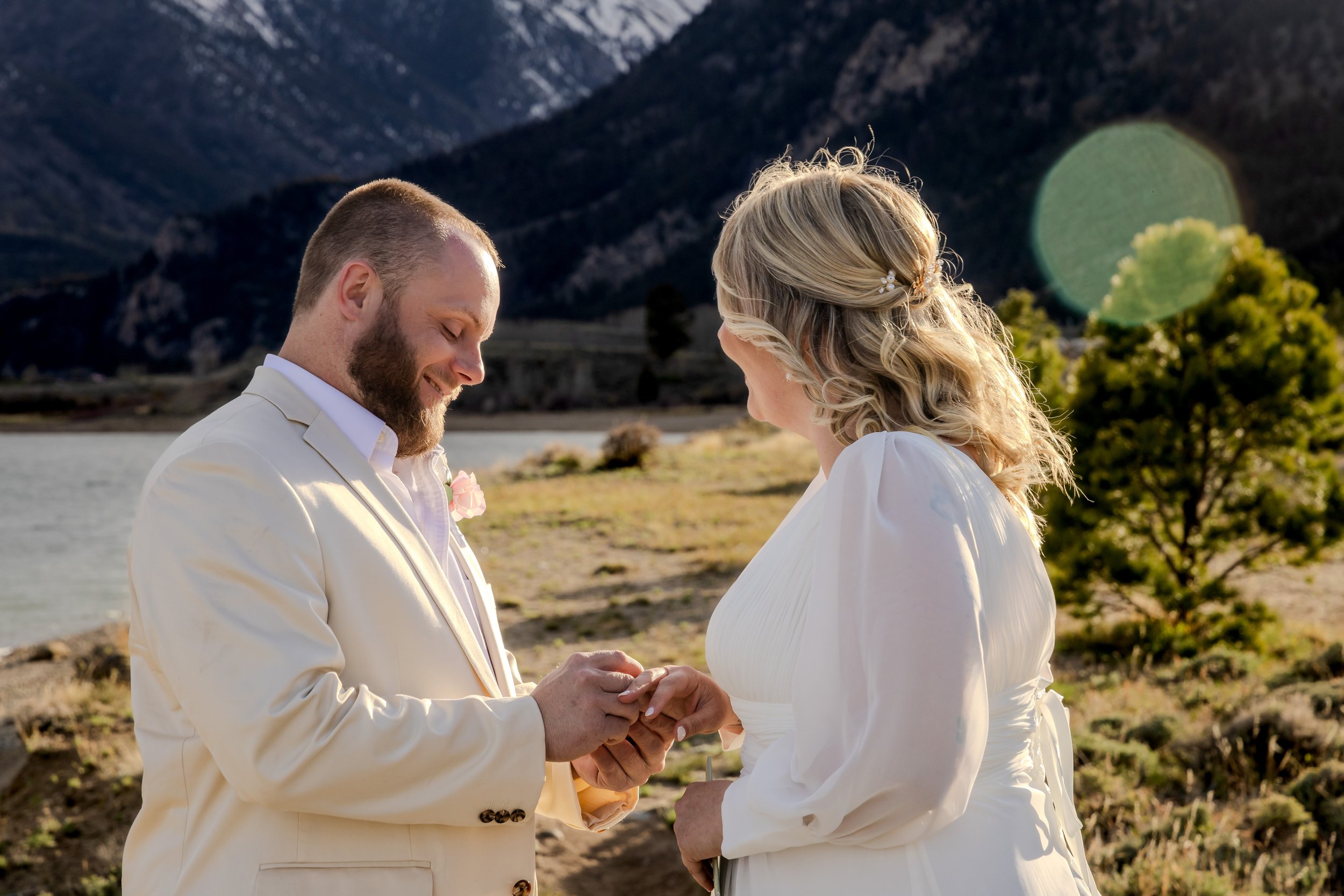 Bailey & Zac, Twin Lakes Elopement