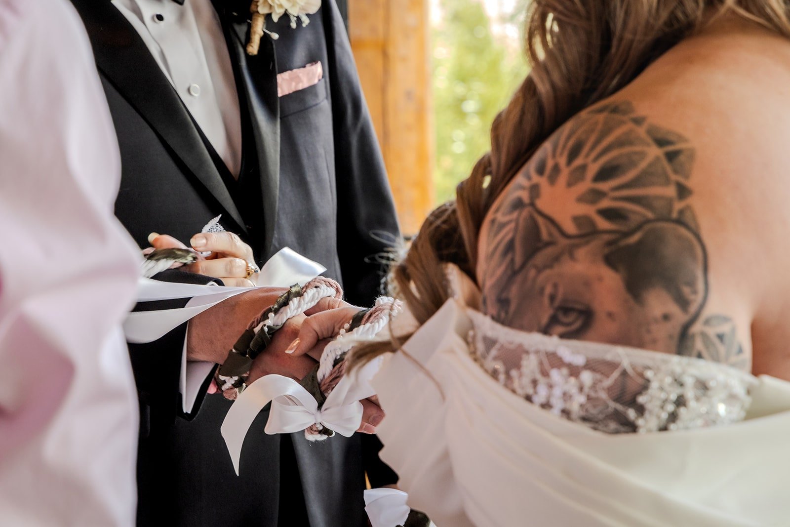 A Grand Lake Airbnb Wedding 17