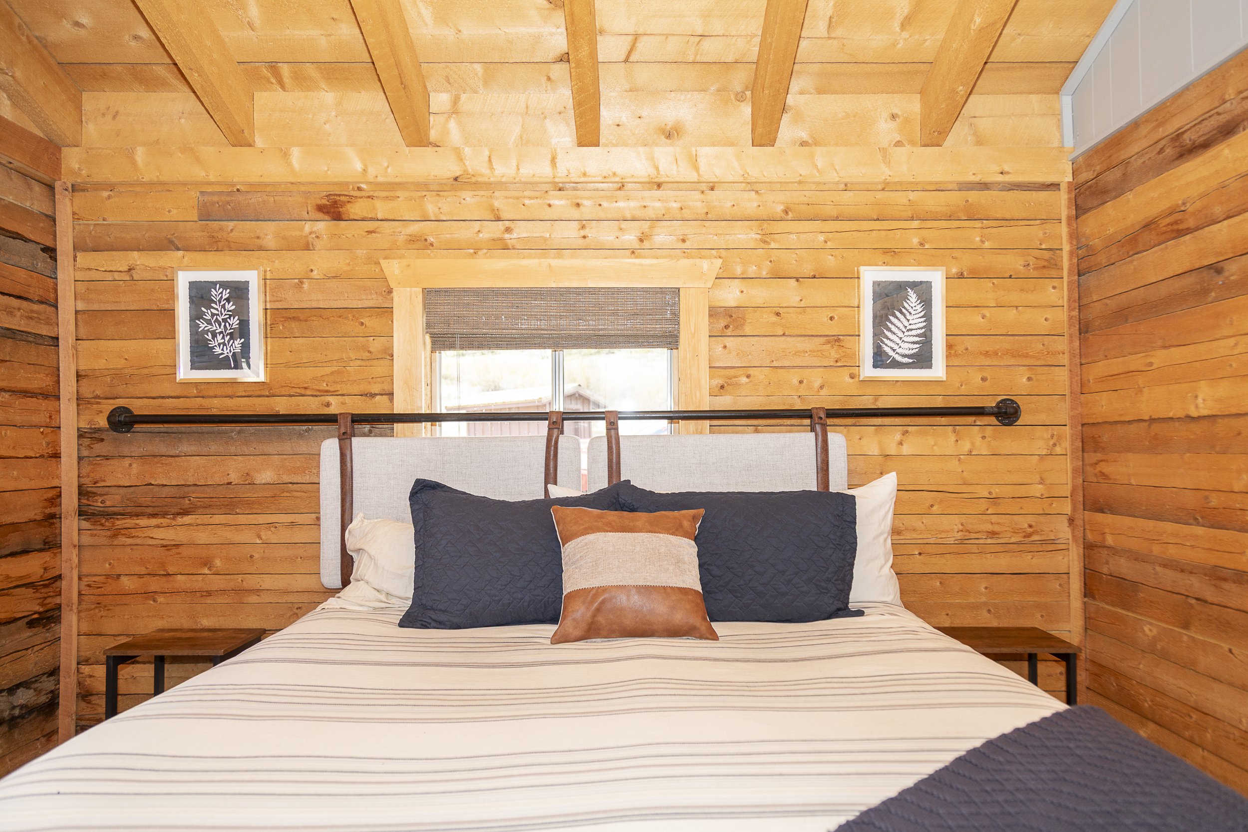 Oleo Ranch Cabins for Sale -4431.jpg