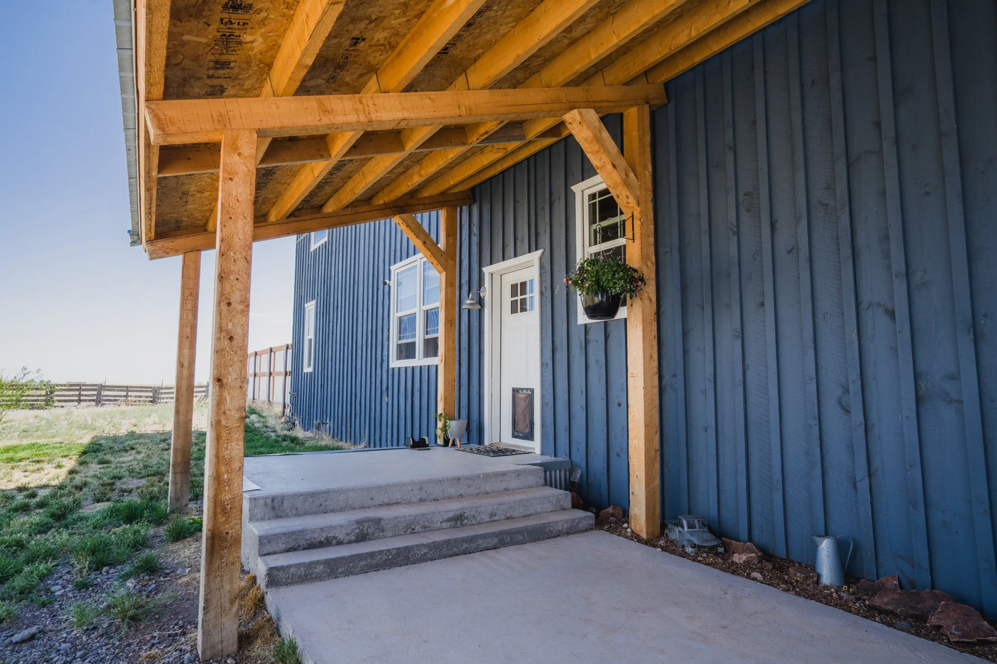 45 - Back Door - 2218 CR 43.jpg