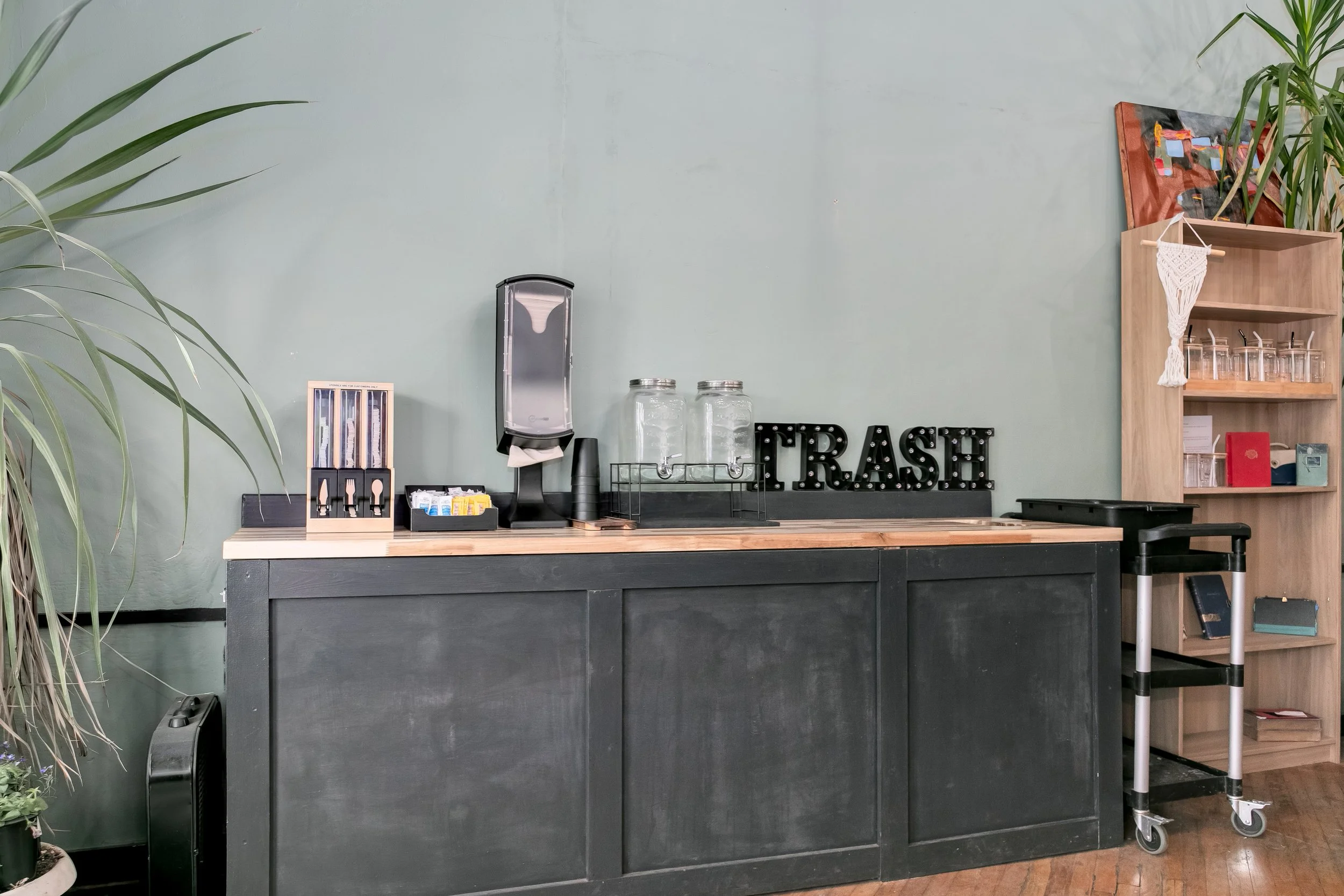 23-Trash Area.jpg