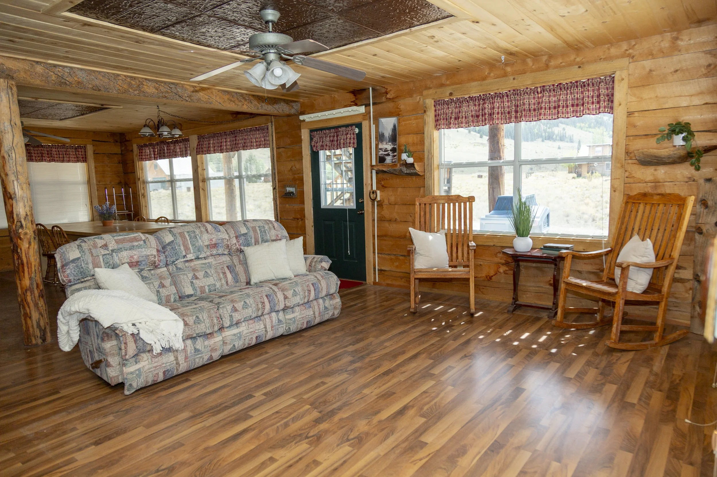 Creede Cabin for Sale -8610.jpg