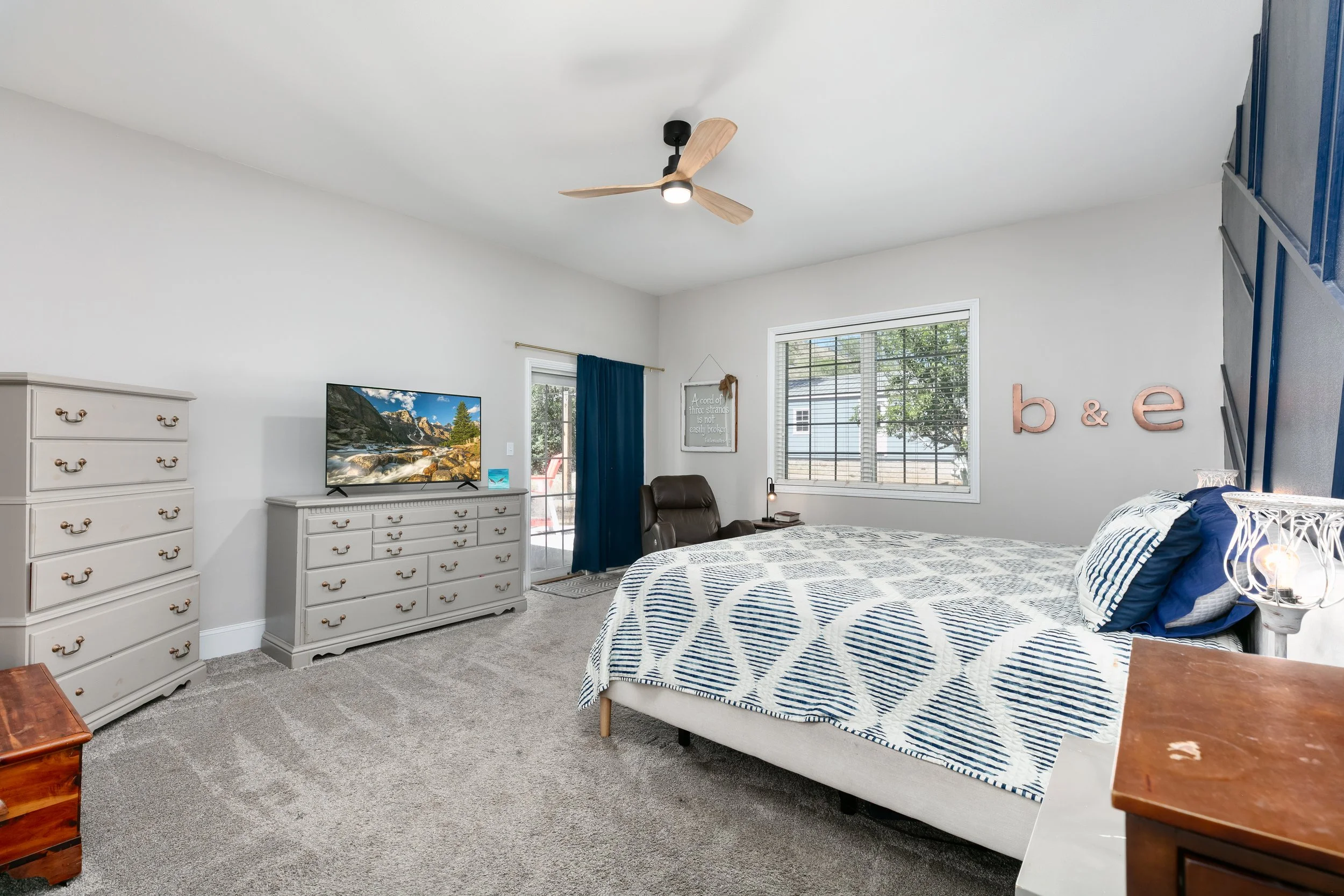 36-Primary Bedroom.jpg
